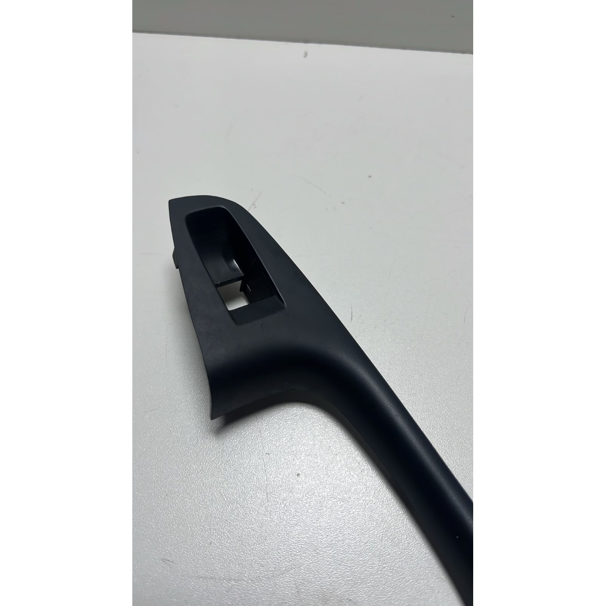 Acabamento Porta Tras Esq Jetta 2011 a 2017 5c6567255 - Imagem 2