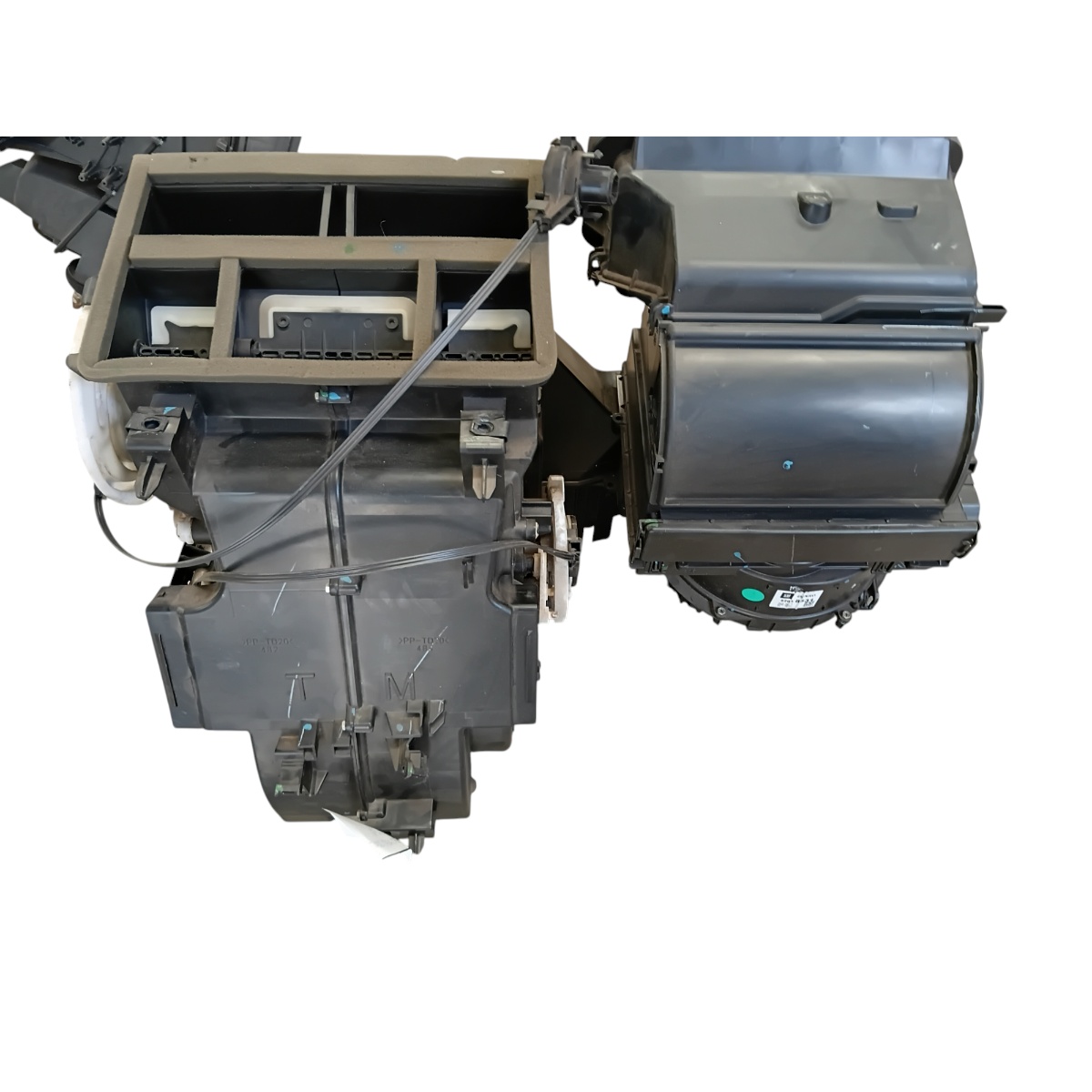 Caixa Ar Quente E Frio Chevrolet Prisma 2013 A 2019