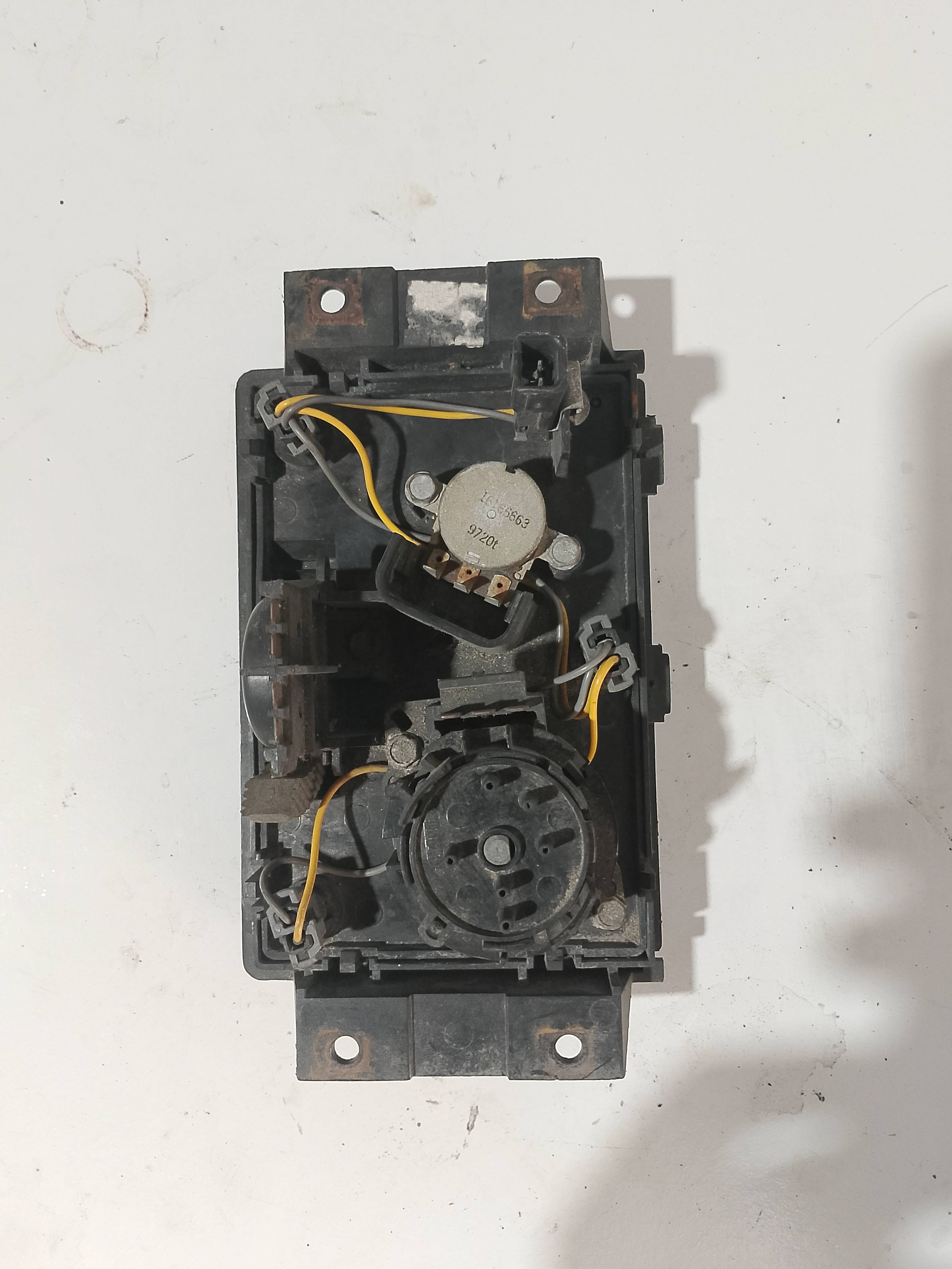 Comando Ar Condicionado Blazer V6 até 2000 - Imagem 2