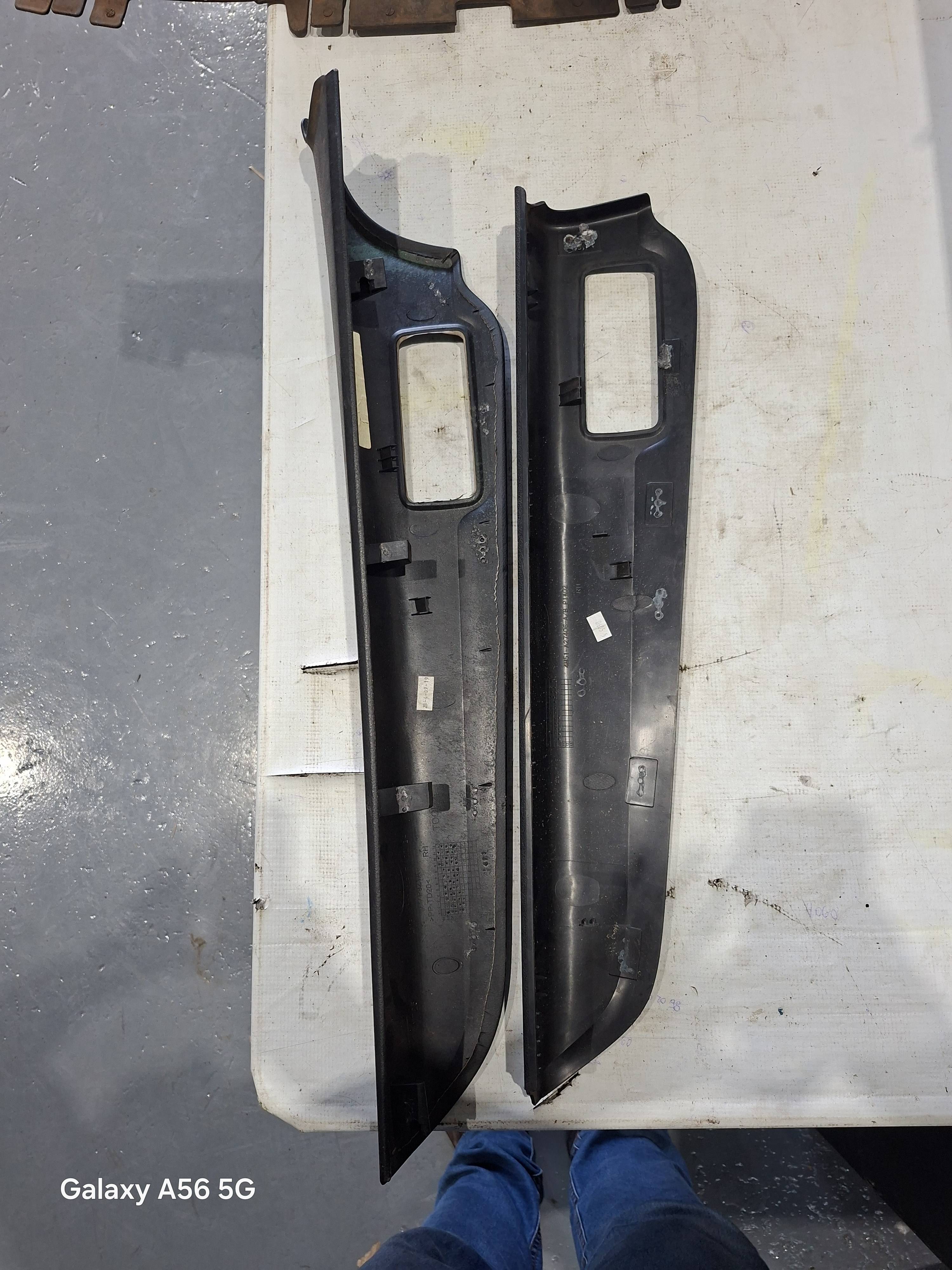 Painel De Porta Traseira Ford Fiesta - Imagem 2
