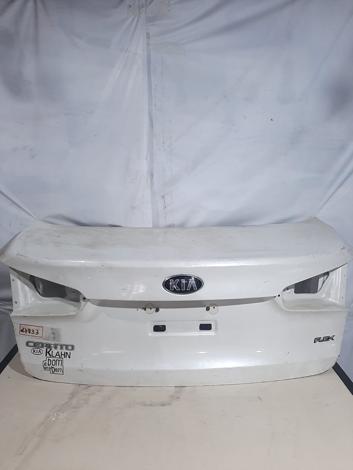 TAMPA TRASEIRA CERATO 2013/2016 (BRANCO)