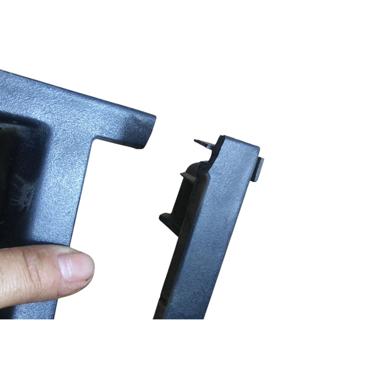 Moldura Radio Painel Central Fiat Strada 2004 A 2013 Detalhe - Imagem 3