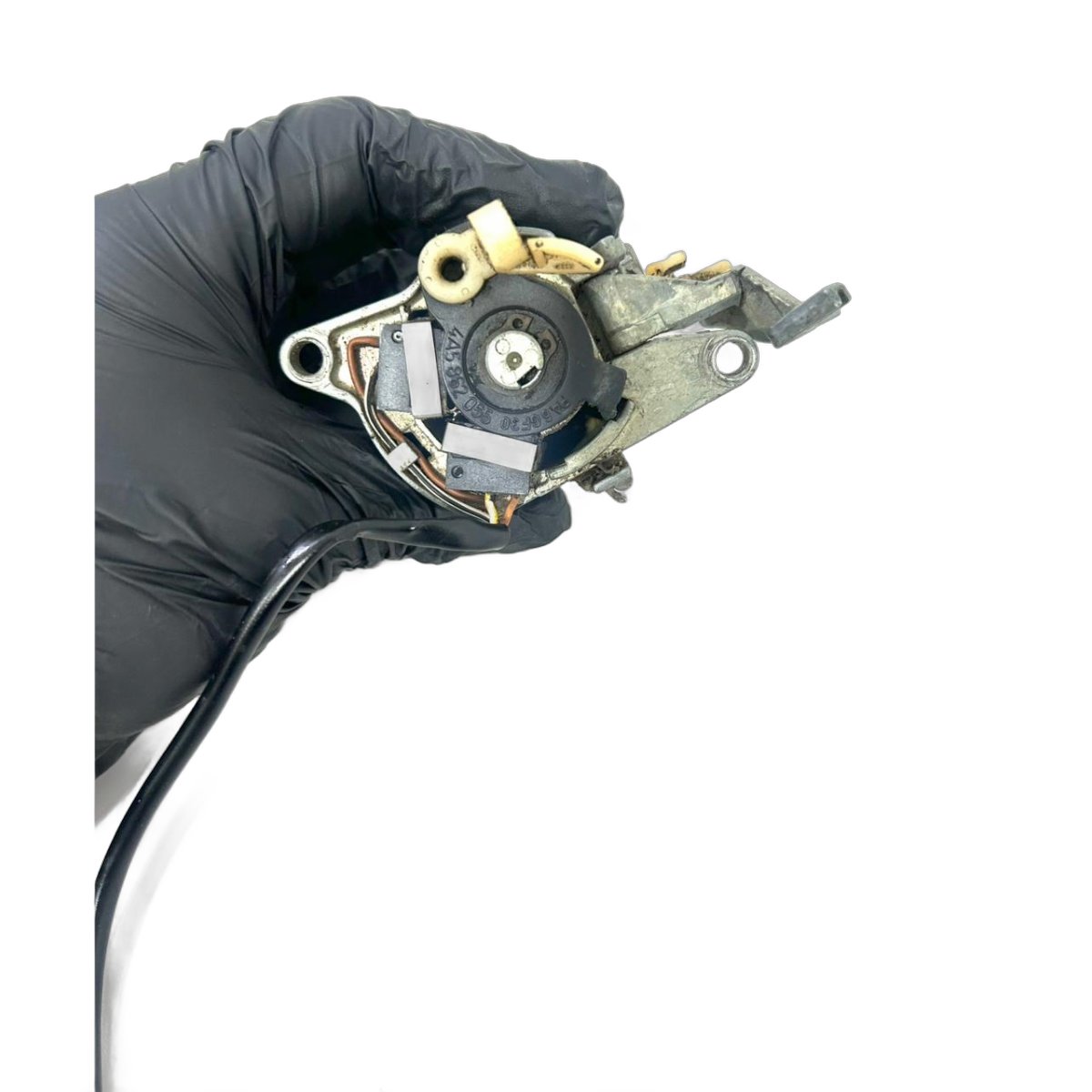 Miolo da Fechadura do Porta-Malas Audi A6 / A100 / A8 1996 - Imagem 2