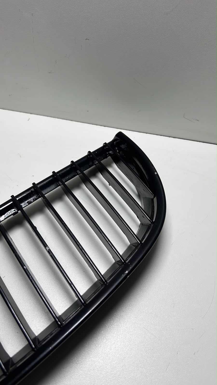 Grade Frontal Bmw Serie 3 E36 L.E 1996 a 2000  51138195151 - Imagem 3