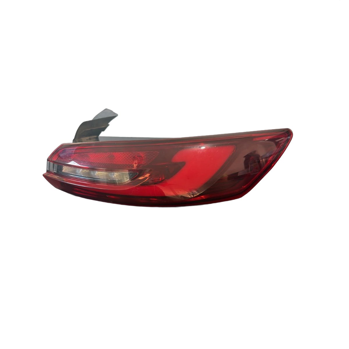 Lanterna Traseira Fiat Fastback Lado Direito Full Led 21/25 Direito/passageiro Vermelho