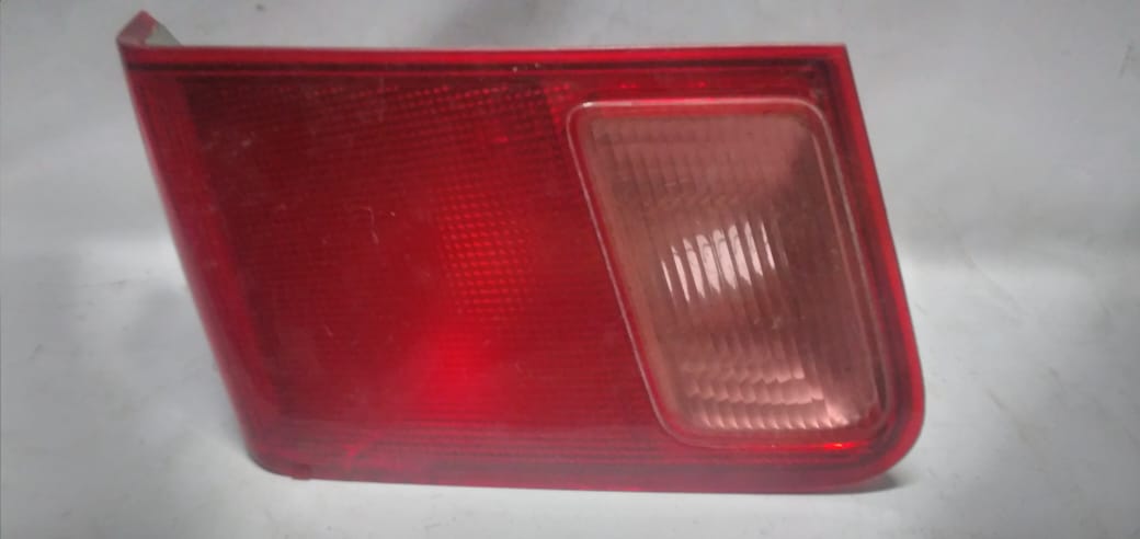 LANTERNA TRASEIRA  CIVIC 2001/2003 BICOLOR MALA LE USADA @