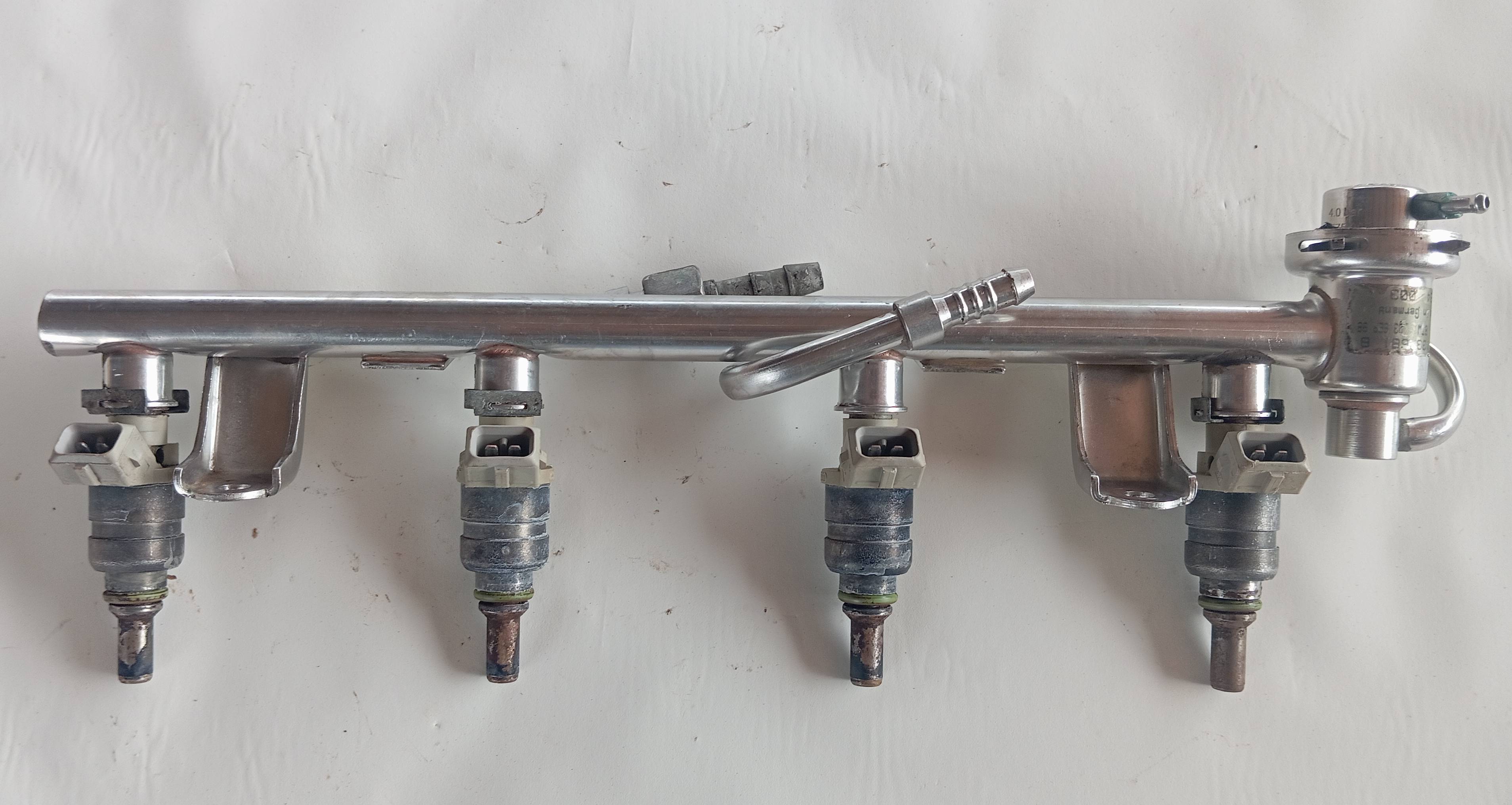 Flauta Bico Injetor Audi A3 1.8 Aspirado 95/99 - Imagem 1