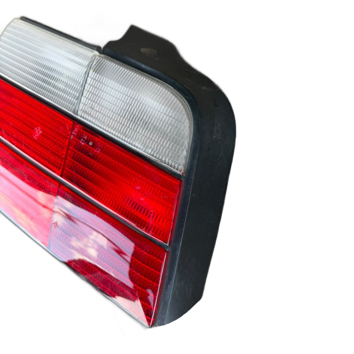 Lanterna Traseira Esquerda Bmw S3 1991 A 1997 Original Usada Esquerdo/motorista Transparente/vermelho - Imagem 5