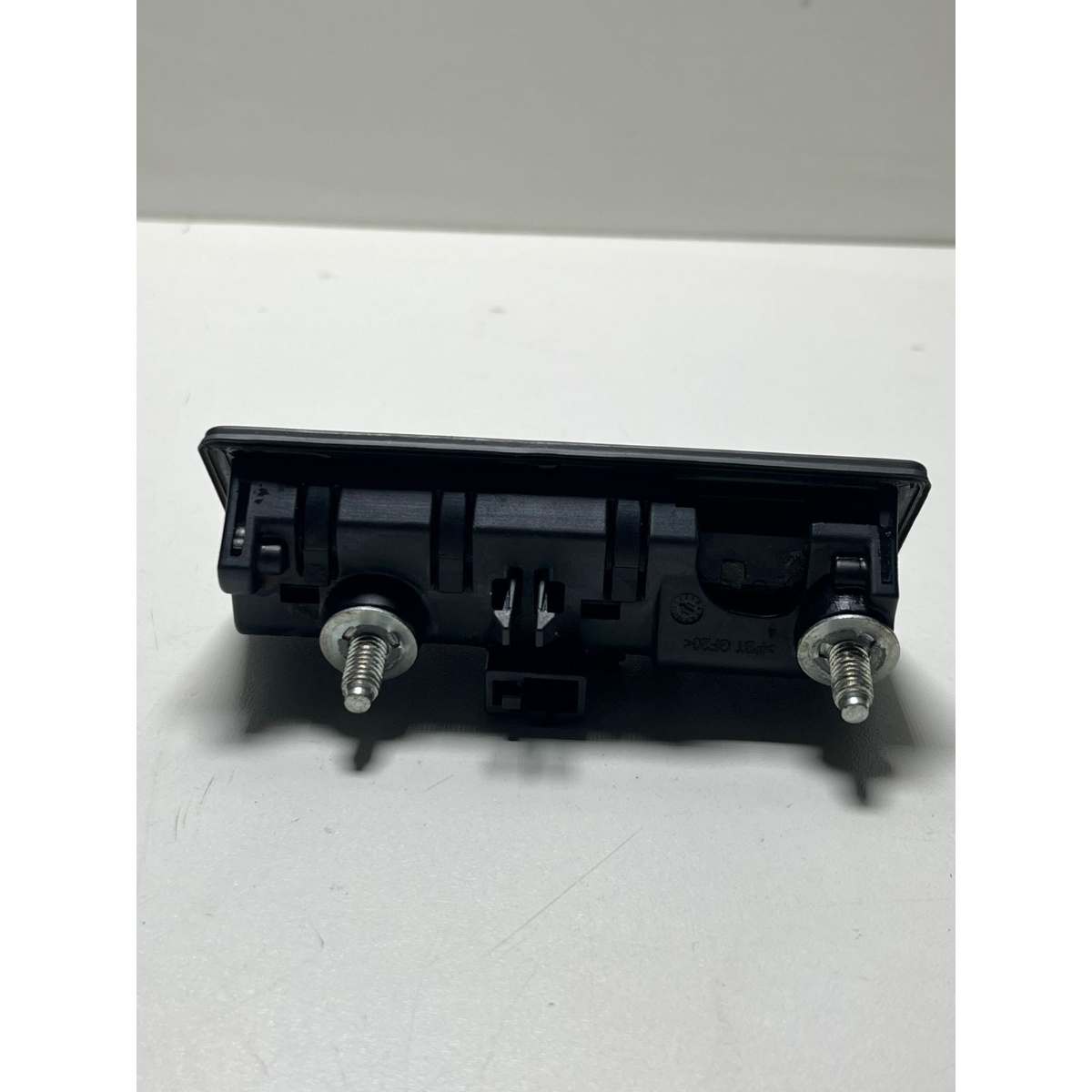 Maçaneta Eletrica Porta-malas Passat Variant 2008 5n0827566t - Imagem 3