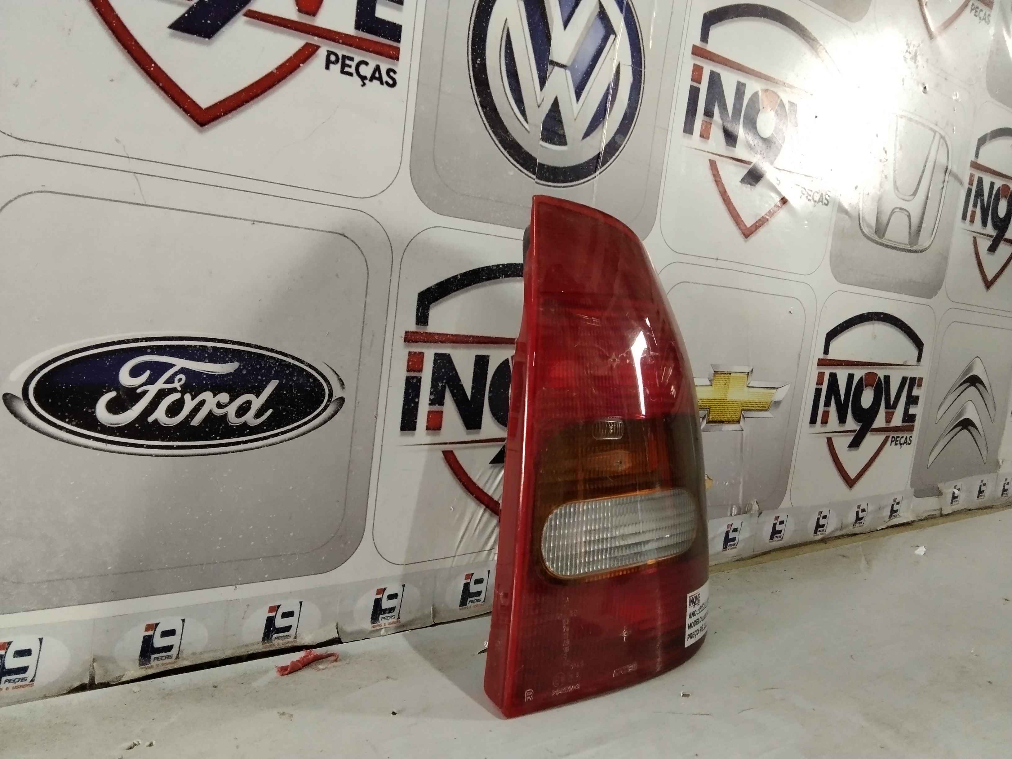 Lanterna traseira direita Corsa classic 1995 a 1998 - Imagem 2