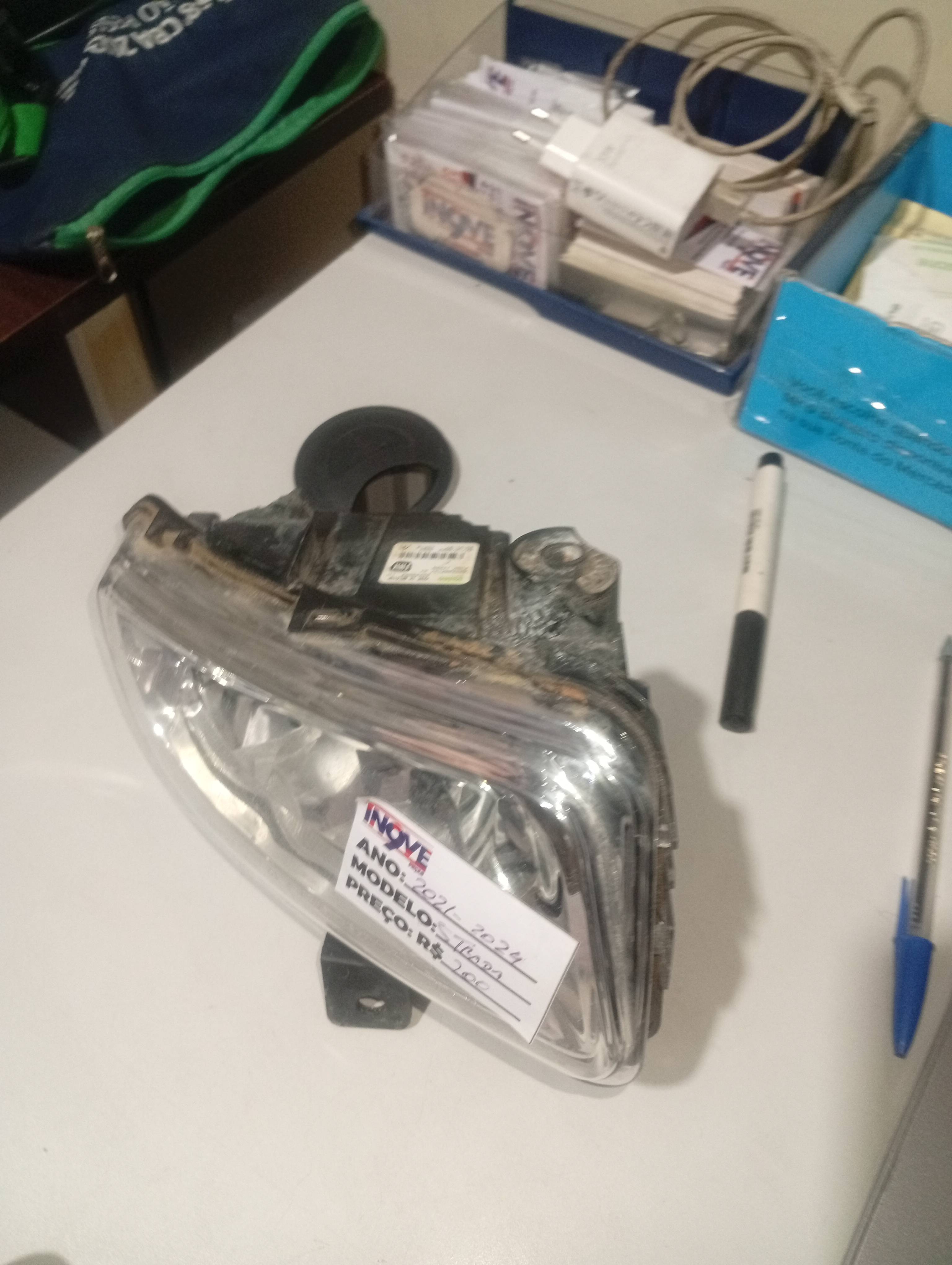 Farol Auxiliar Esquerdo Fiat Strada 2021 2022 2023 - Imagem 2