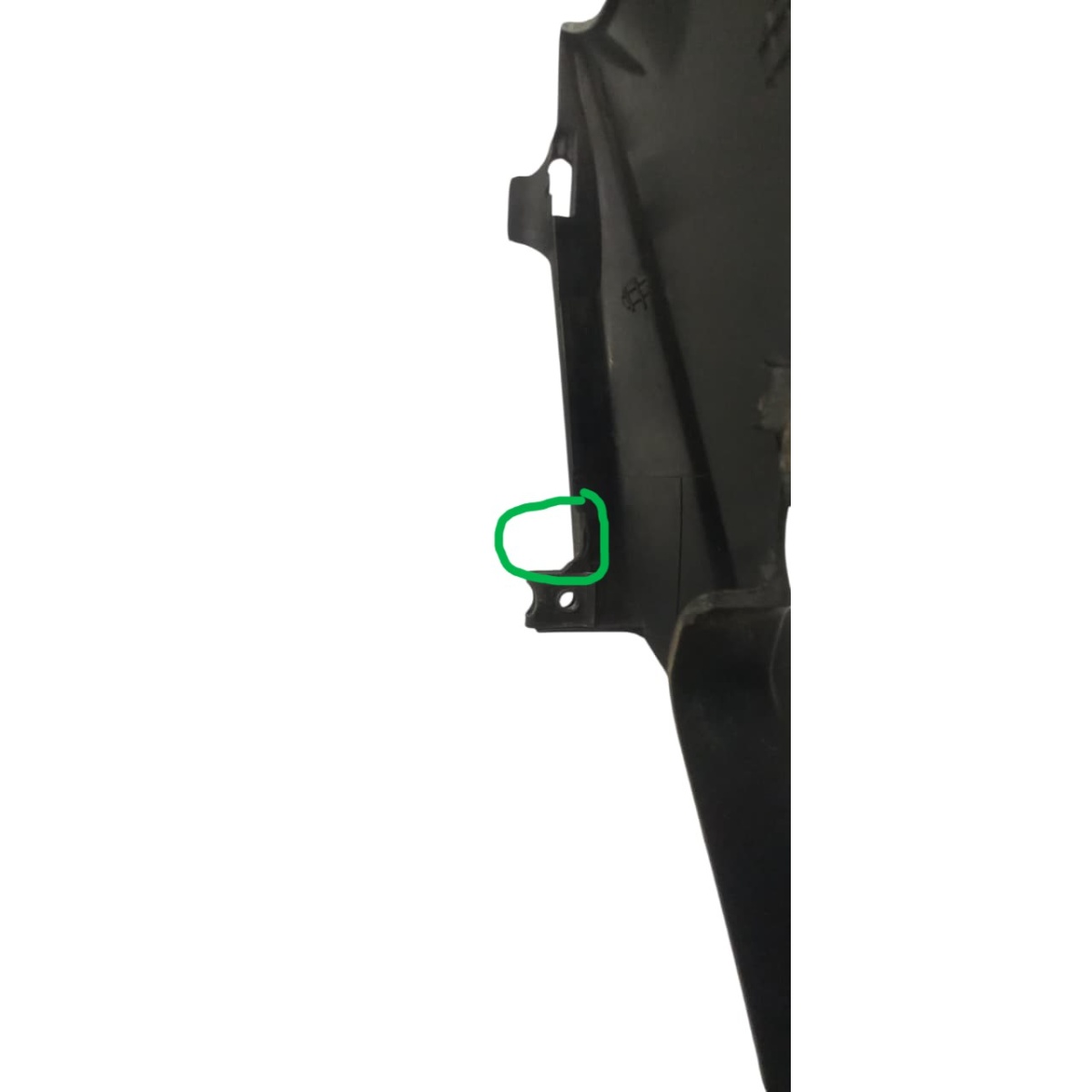 Acabamento Rabeta Direito Honda Cb 300 2009-2015 Original - Imagem 3