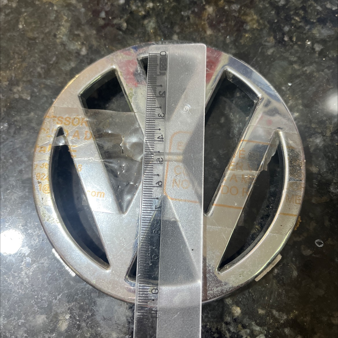 Emblema VW Grande Dianteiro Fusca Variant Brasilia - Imagem 2