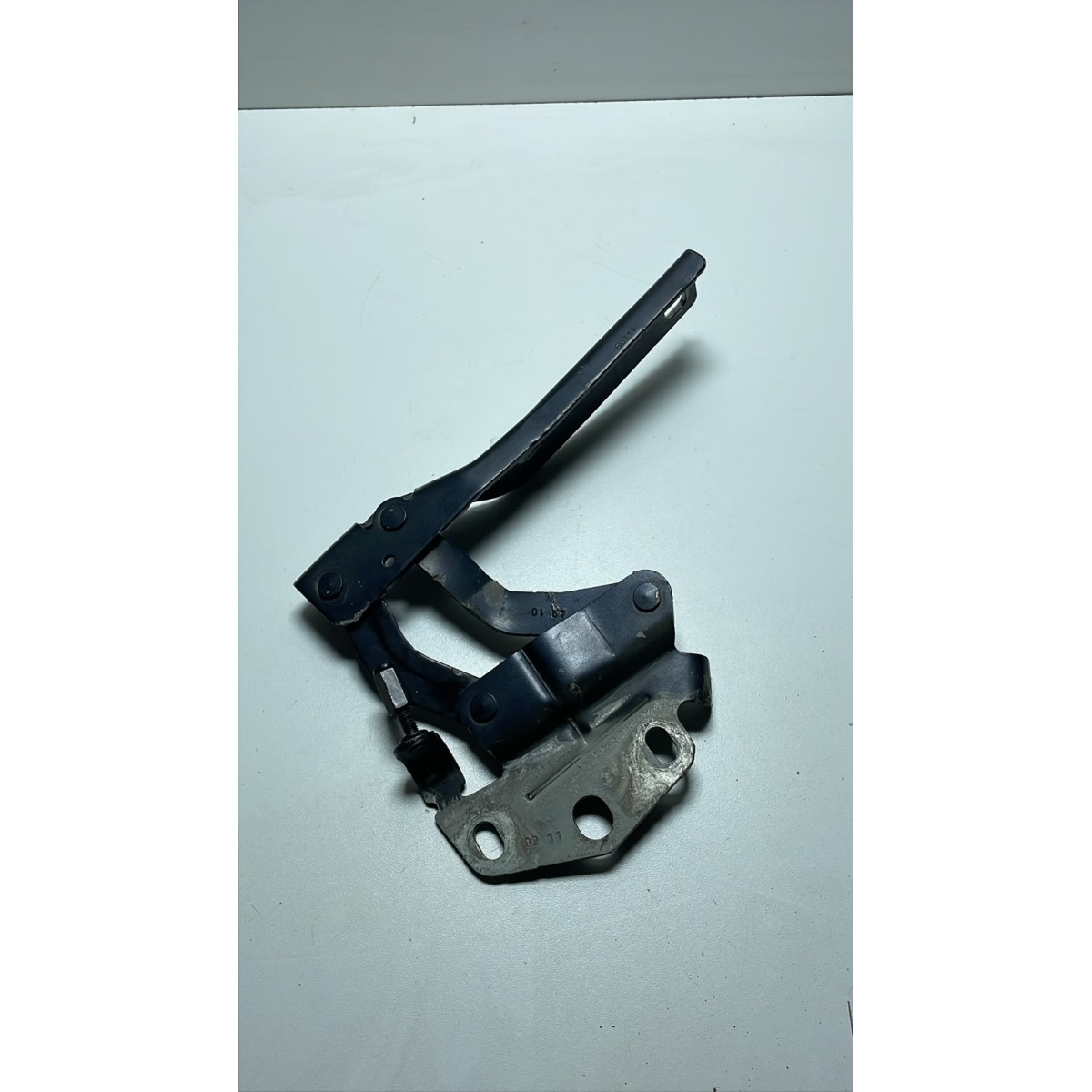 Dobradiça Capo Lado Direito Passat Tsi 2011 a 2015 3aa823302 - Imagem 4