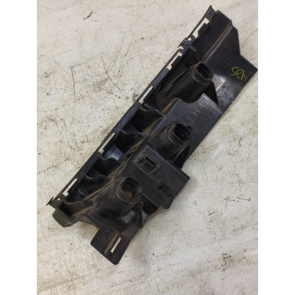 Suporte Guia Parachoque Tras Esq Glb 200 250 A2478852100 - Imagem 2