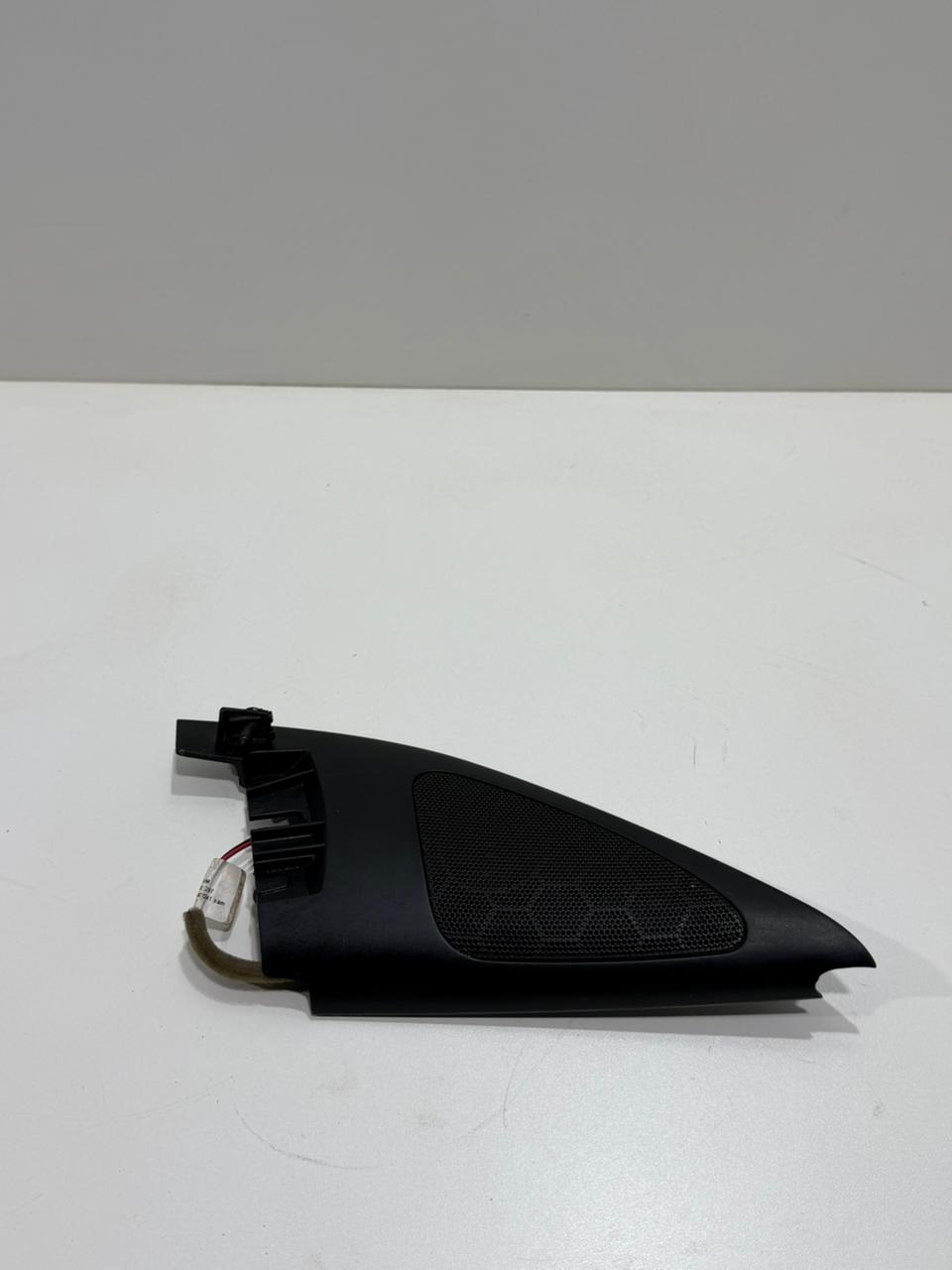 Moldura Interna Retrovisor Direito Tweeter Vw Golf 1.6 2012