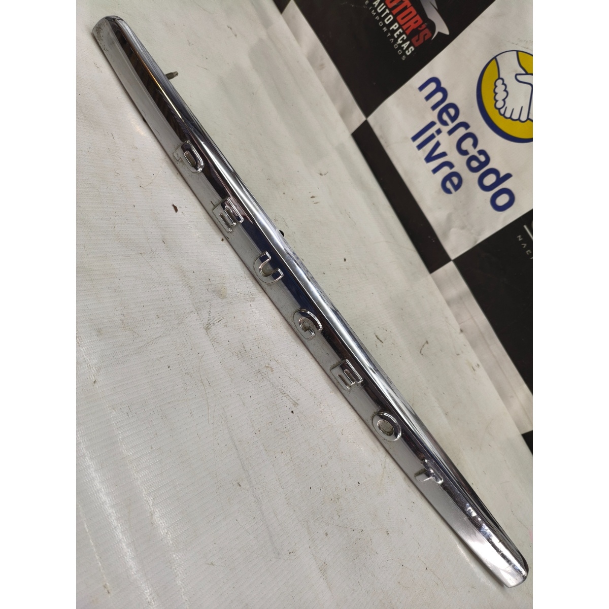 Friso Cromado Porta Malas Peugeot 207 2009/15 9683737280 - Imagem 2