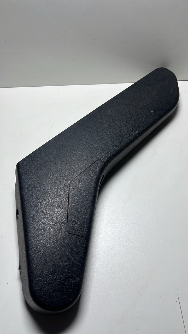Acabamento Plástico L.E Mercedes-Benz Classe E 1999 a 2002