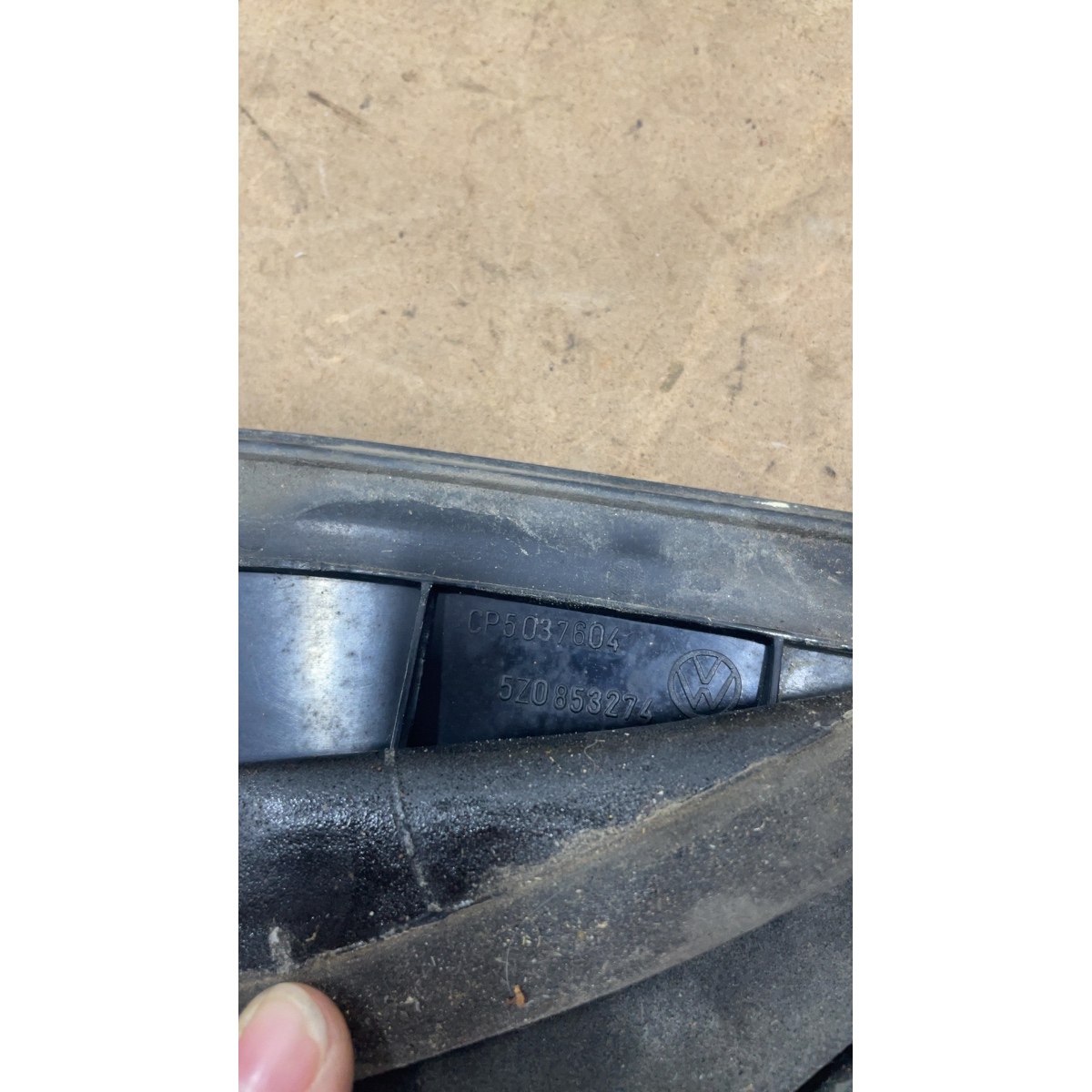 Acabamento Retrovisor Lado Direito Vw Crossfox 1.6 - Imagem 3