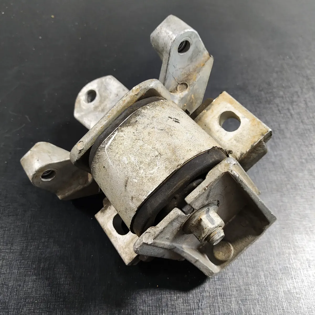 Coxim Calço Motor Volkswagen Gol G5 G6 Original USADO - Imagem 5