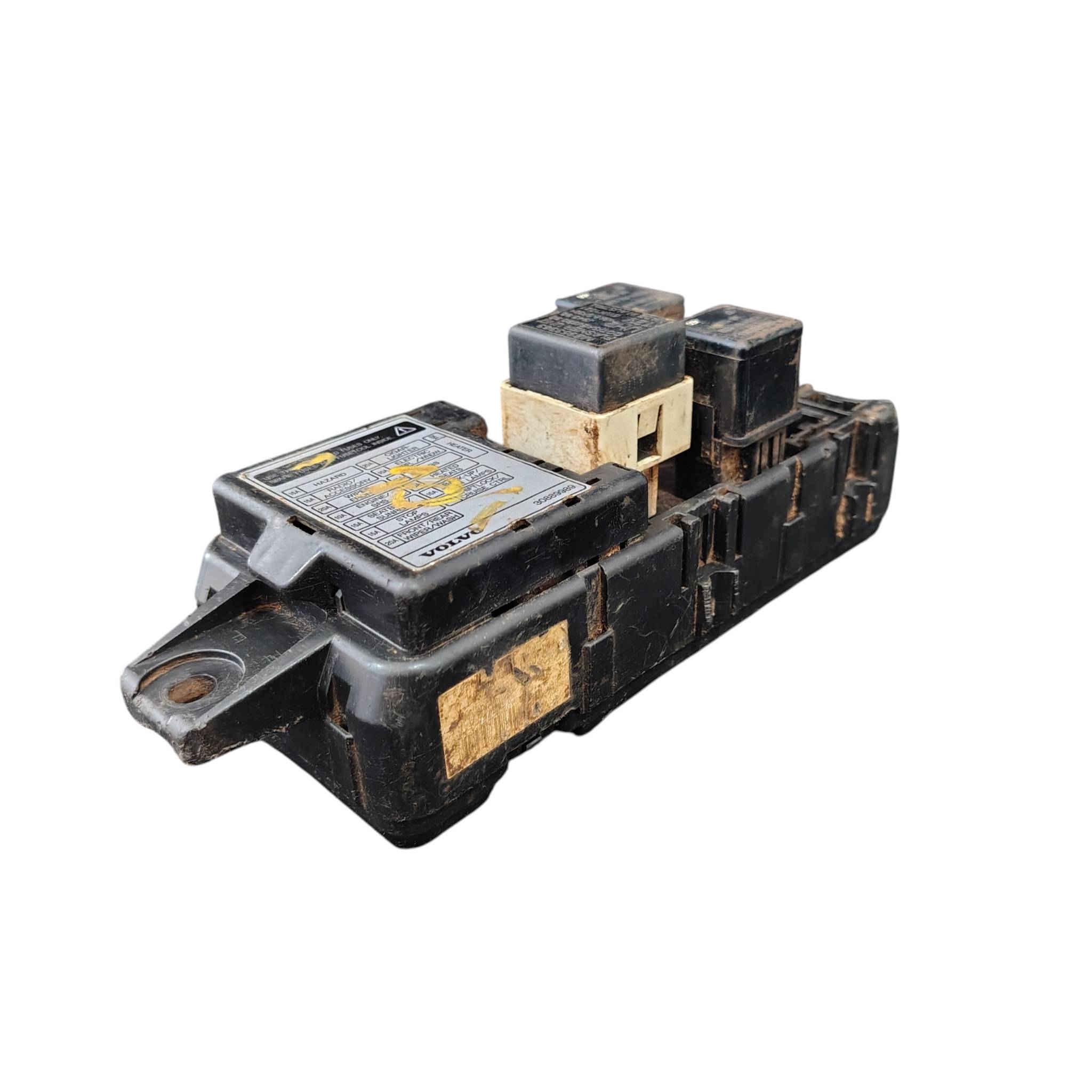 Caixa Fusivel Rele Volvo S40 V40 00-04 Original 30889989 - Imagem 2
