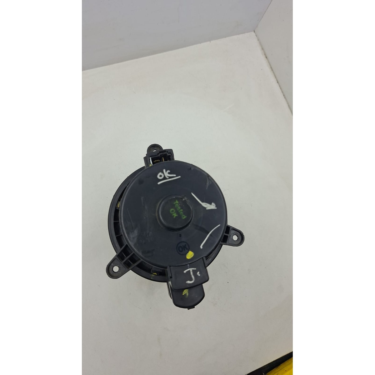 Motor Ventilador Interno Renault Kwid 2018 - Imagem 2