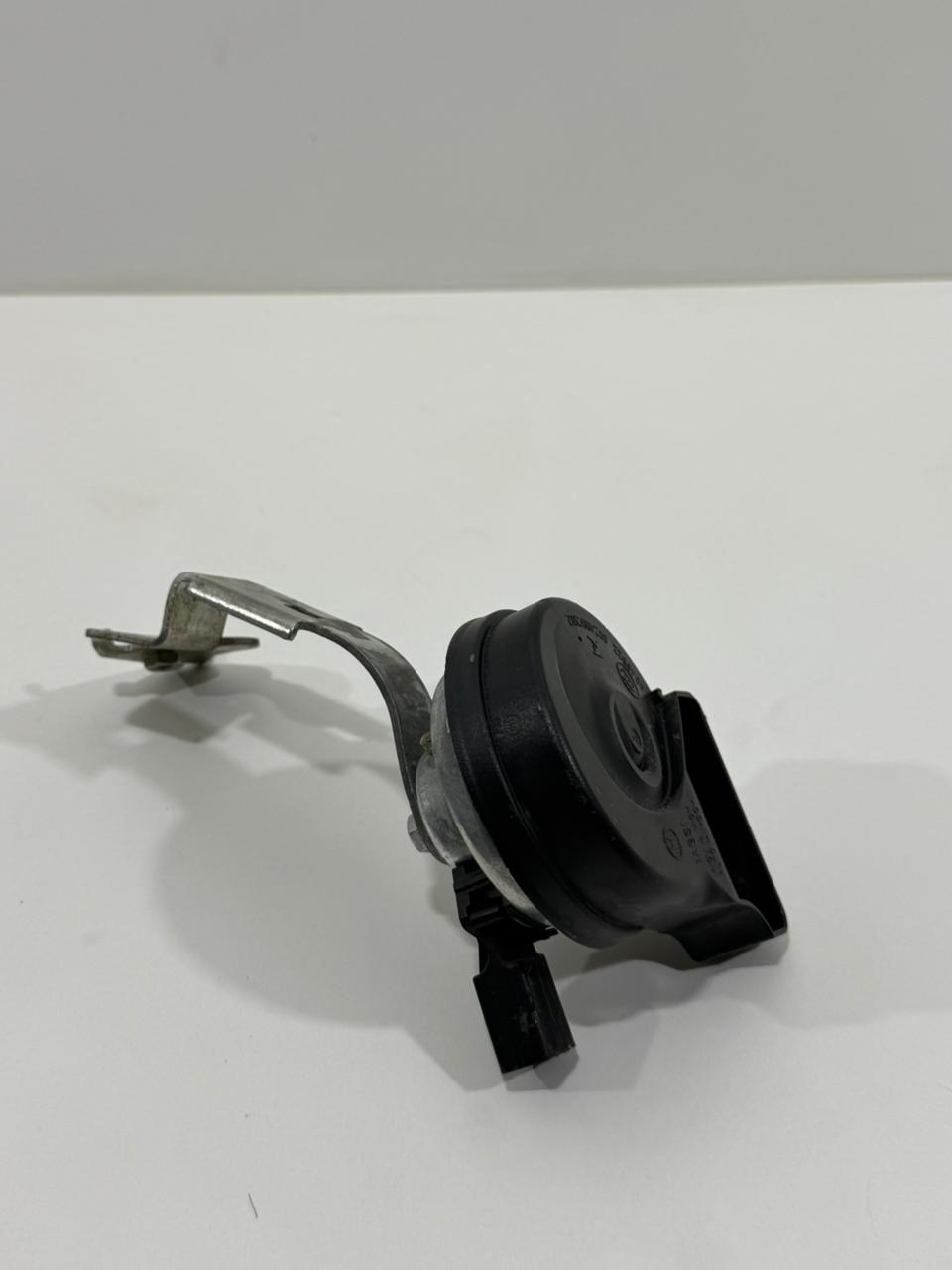 Buzina Original L.D Audi A3 2014/18 8v0951230 - Imagem 2