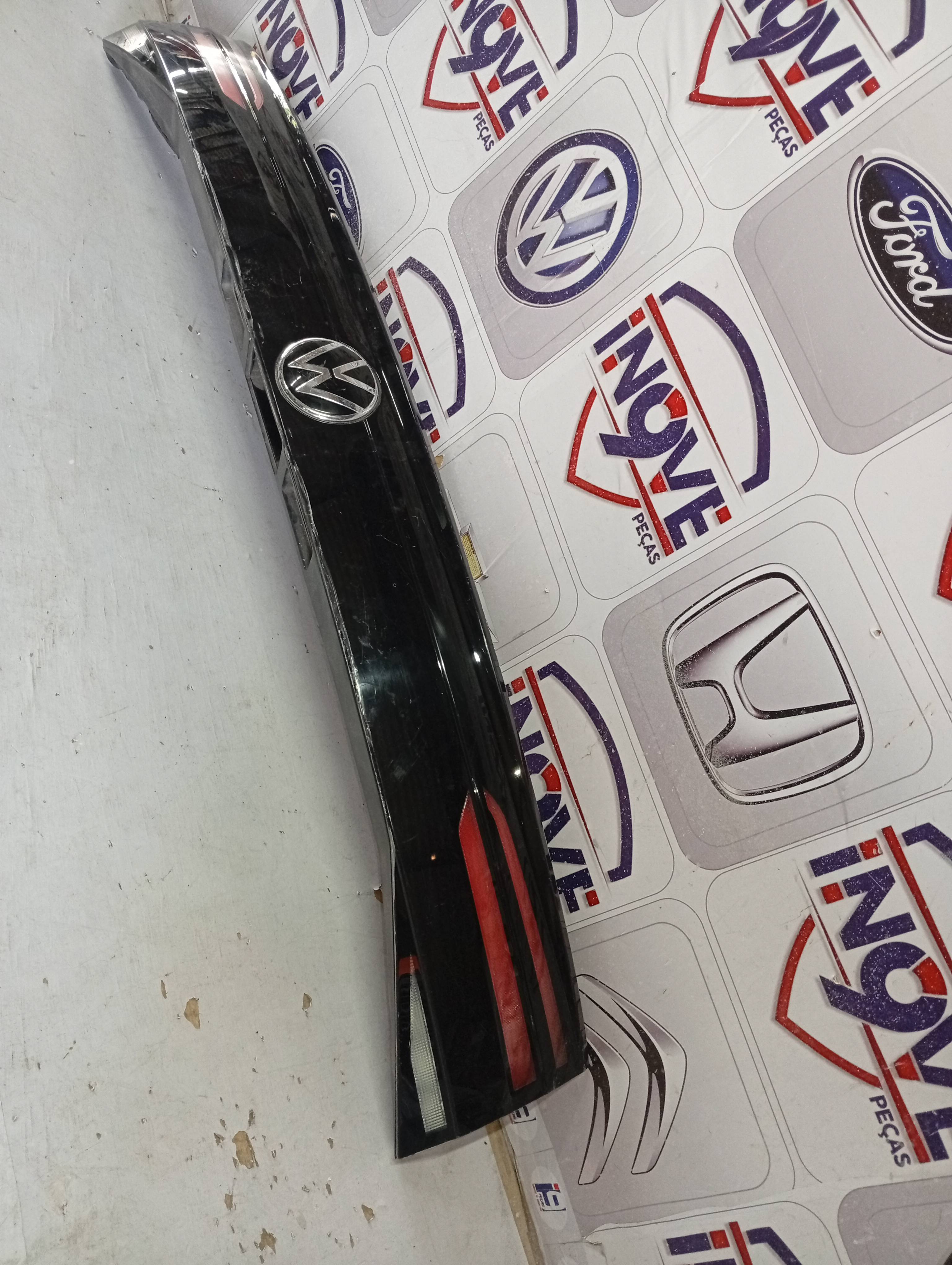 Lanterna Central Traseira VW Nivus 2020 a 2023 - Imagem 3