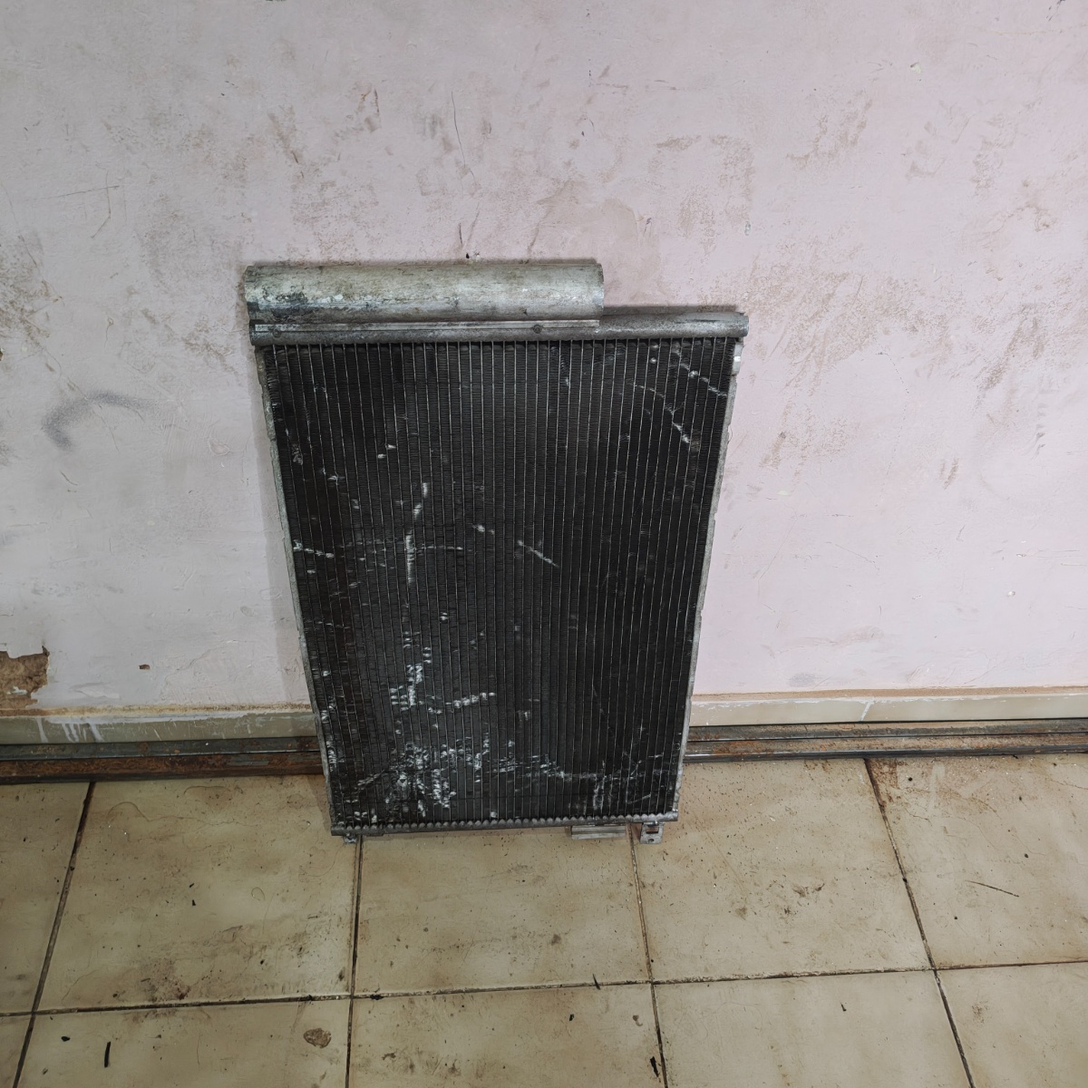 Condensador Ar Condicionado Cobalt  Onix Prisma 2013 A 2017 - Imagem 4