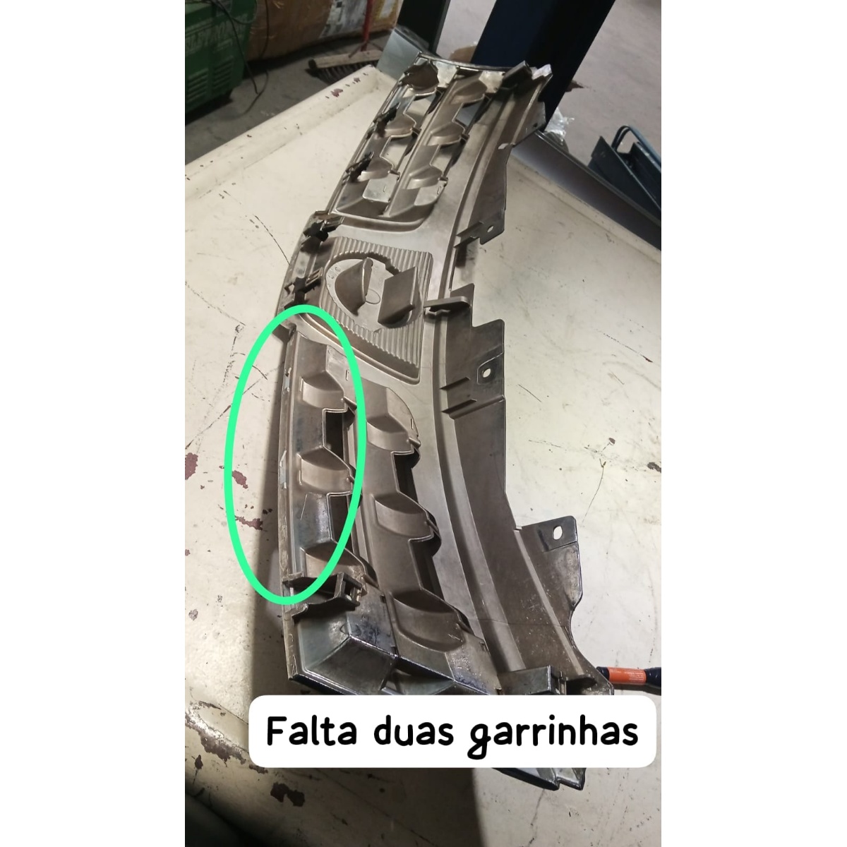 Grade Dianteira Grand Livina 09/14 C/ detalhe - Imagem 3