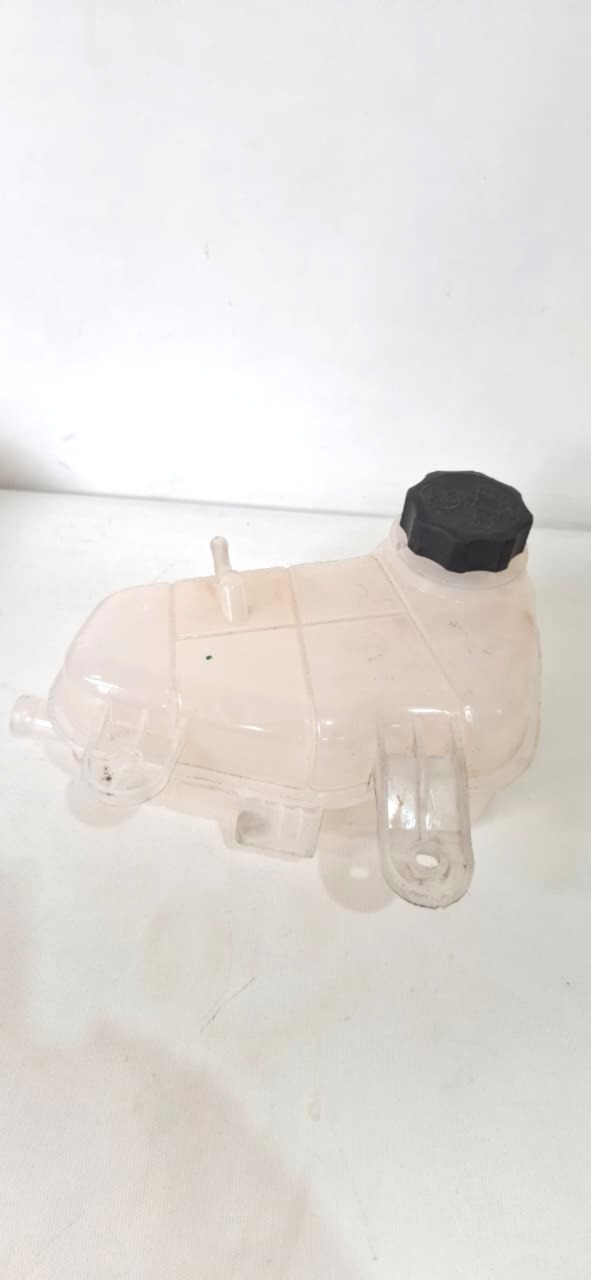 Reservatório de Água do Radiador Chevrolet - Imagem 1