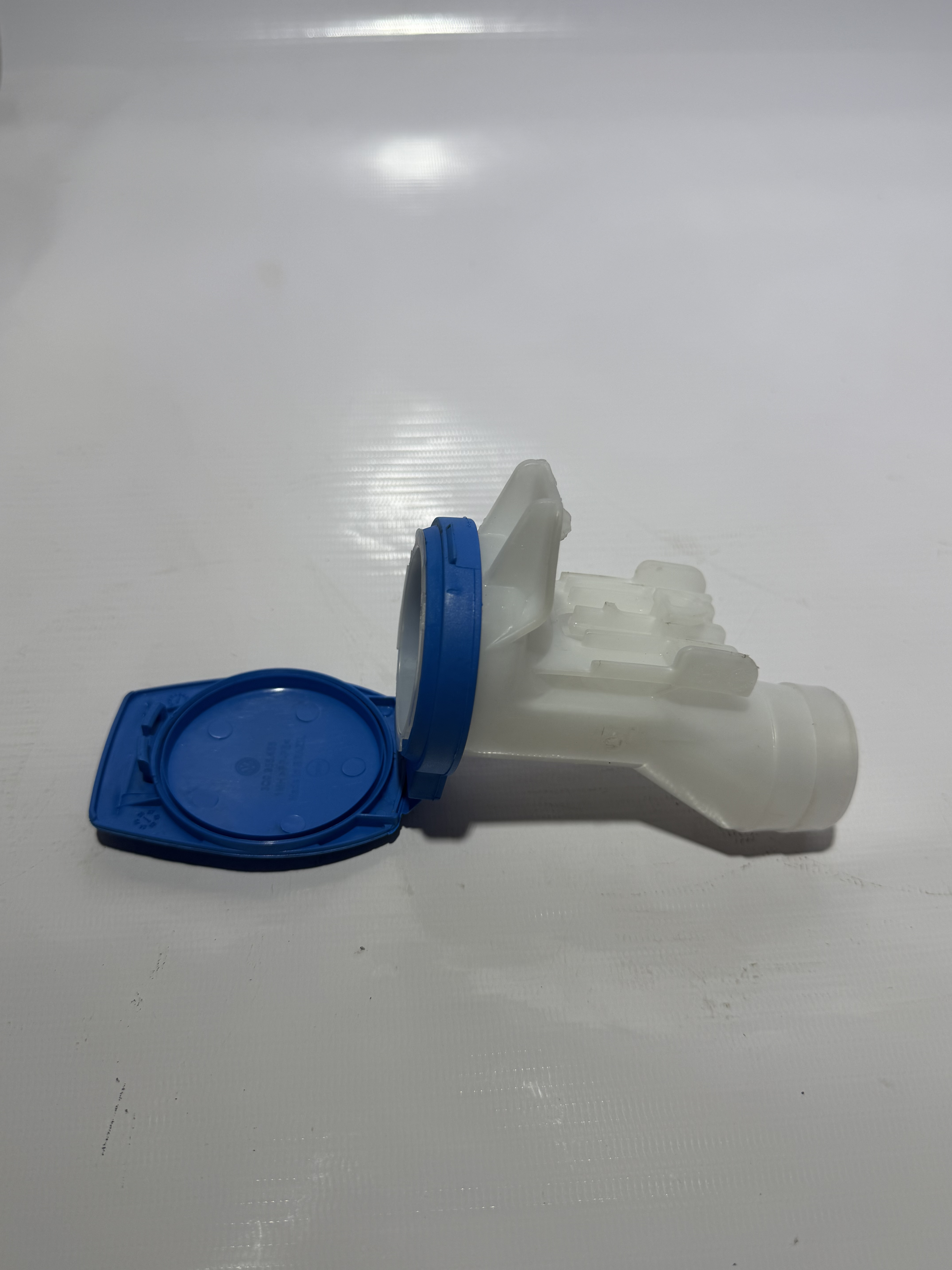 Tampa Reservatório de Limpeza VW 3Q0955455