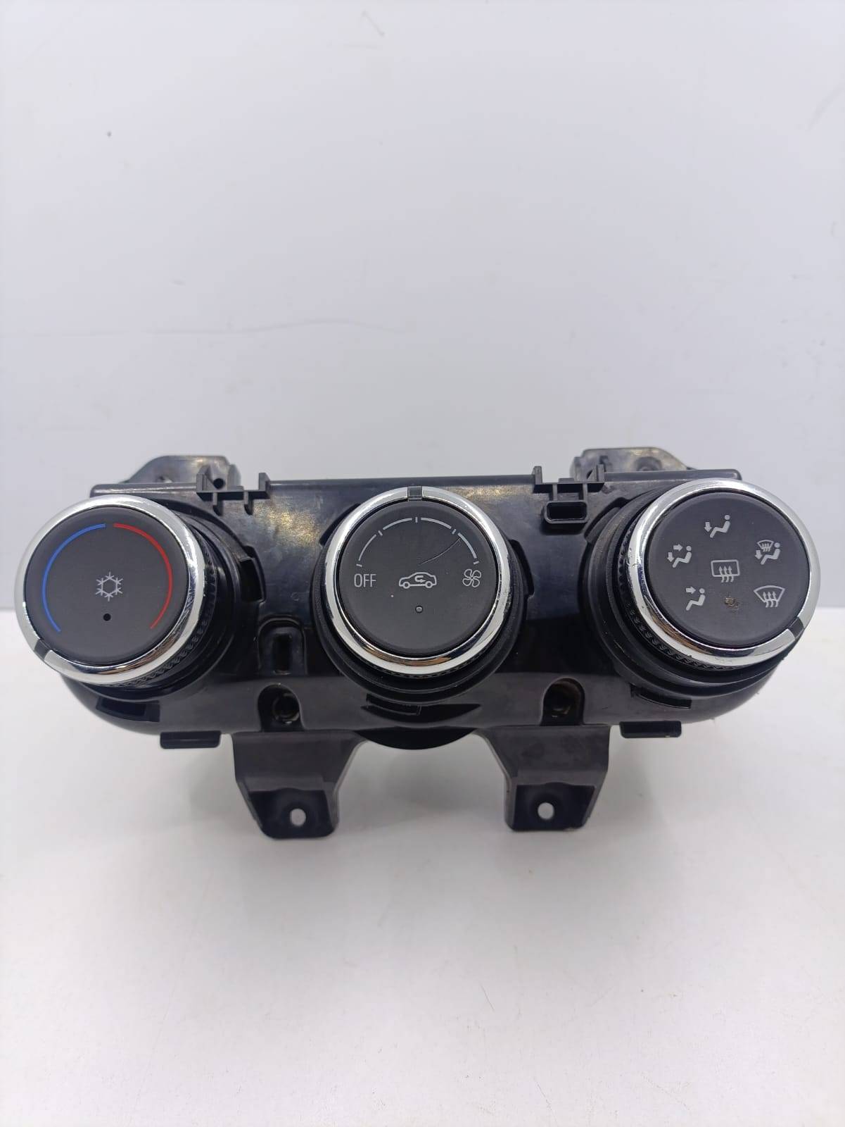 Comando Ar Condicionado Onix 2020-2024 - Imagem 3