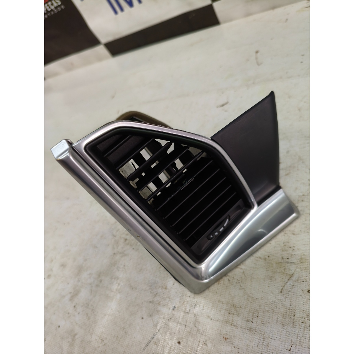 Difusor Ar Painel Esq Porsche Macan 15 A 18 95B857190G - Imagem 2