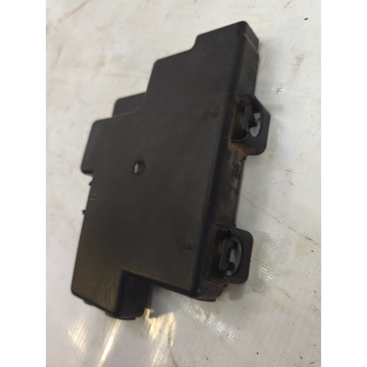 Tampa Da Caixa De Bateria Fiat Mobi Novo Uno 51961215 - Imagem 2