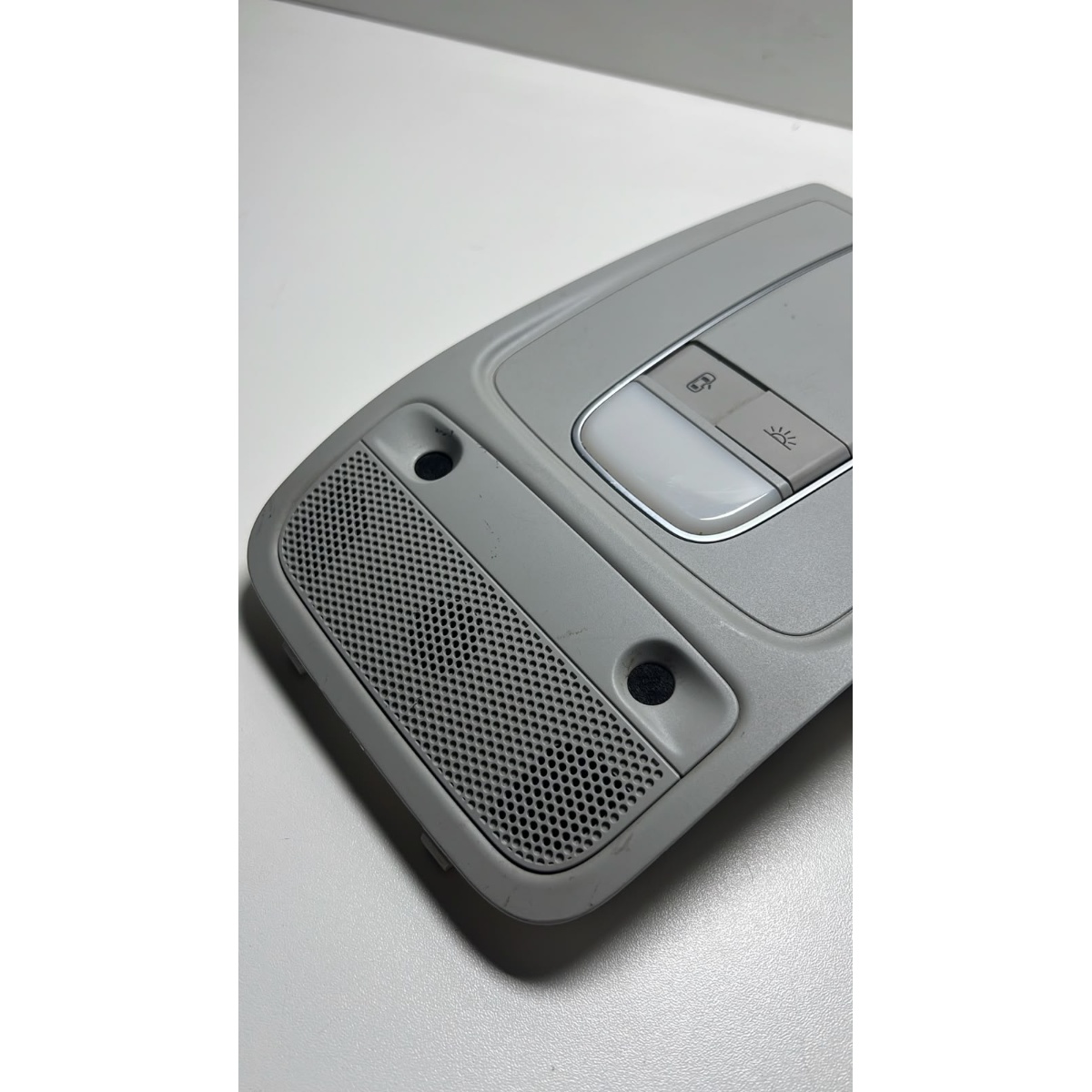 Luz De Teto Central Audi A3 2014 a 2016 8v0951177 - Imagem 5