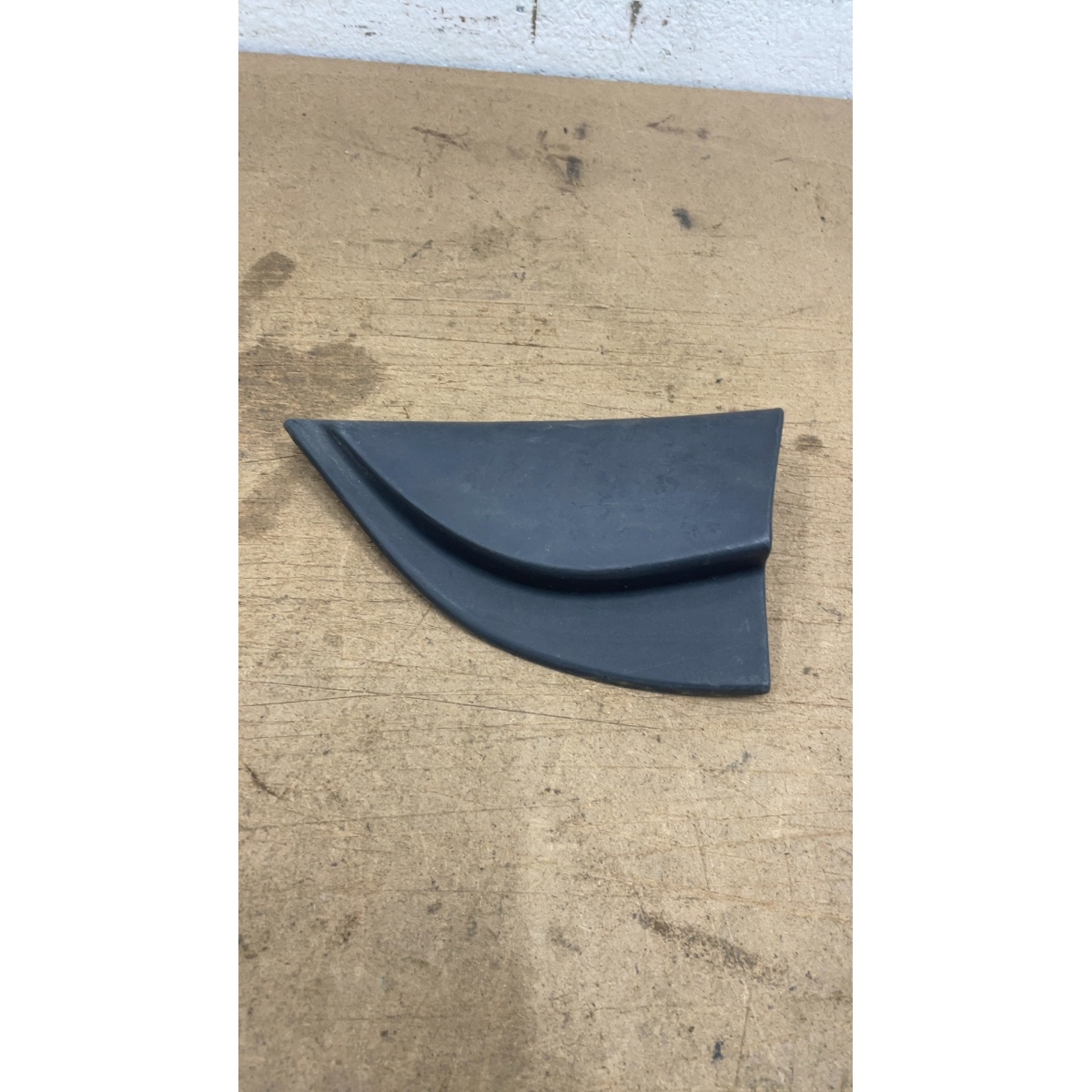 Acabamento Interno Do Retrovisor Direito Lifan 530