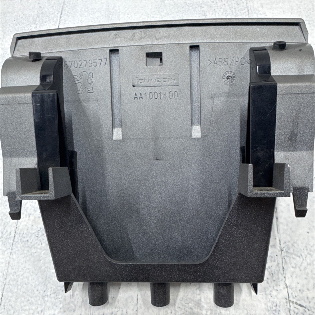 Moldura Botão Ar Condicionado Peugeot 308/408 Preto - Imagem 2