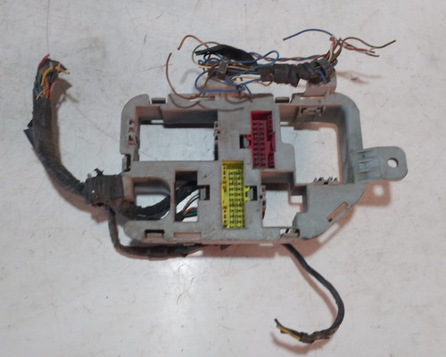Caixa Do Conector Chicote Direito Santa Fe Hyundai 2012 - Imagem 7