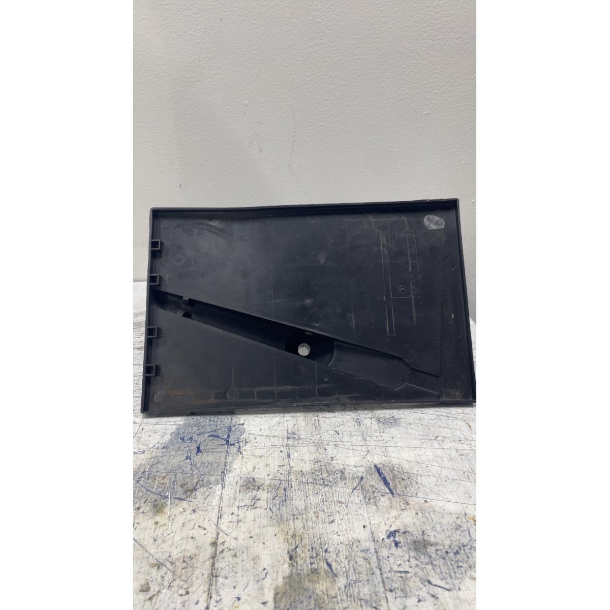 Base/Suporte De Bateria Renault  Sandero Duster - Imagem 2