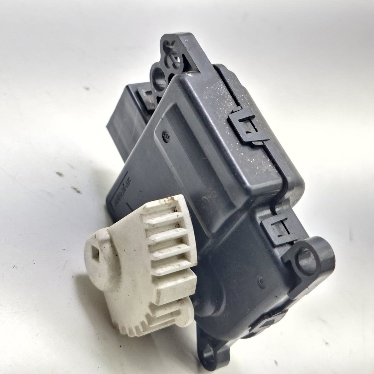 Motor Atuador Caixa Ar Ford Fiesta 2013 A 2017 Ae8H19E616Db - Imagem 4