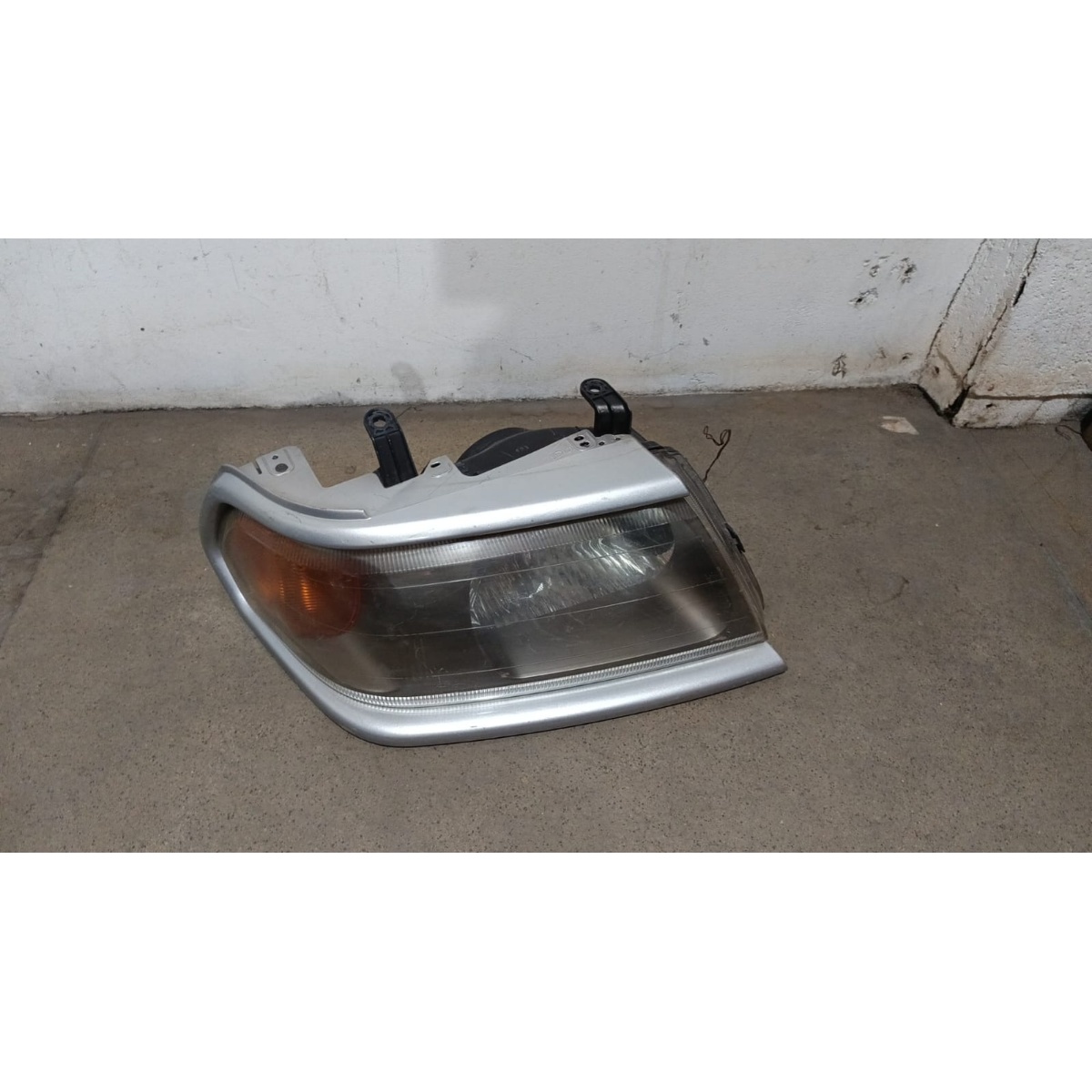 Farol Direito Mitsubishi Pajero Sport 1997 A 2008 Original Direito/passageiro - Imagem 2