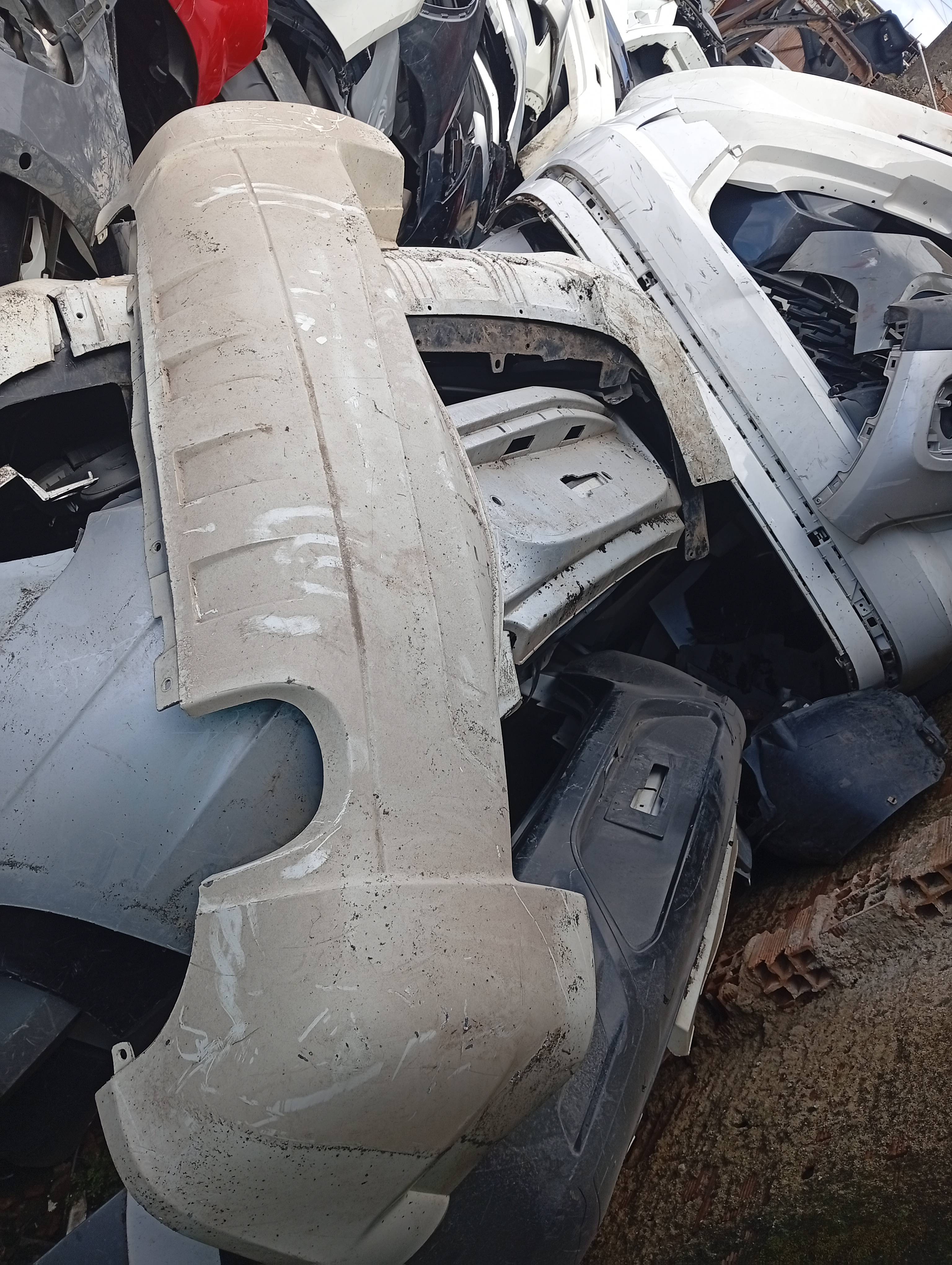 Parachoque Traseiro Hyundai Tucson - Imagem 2