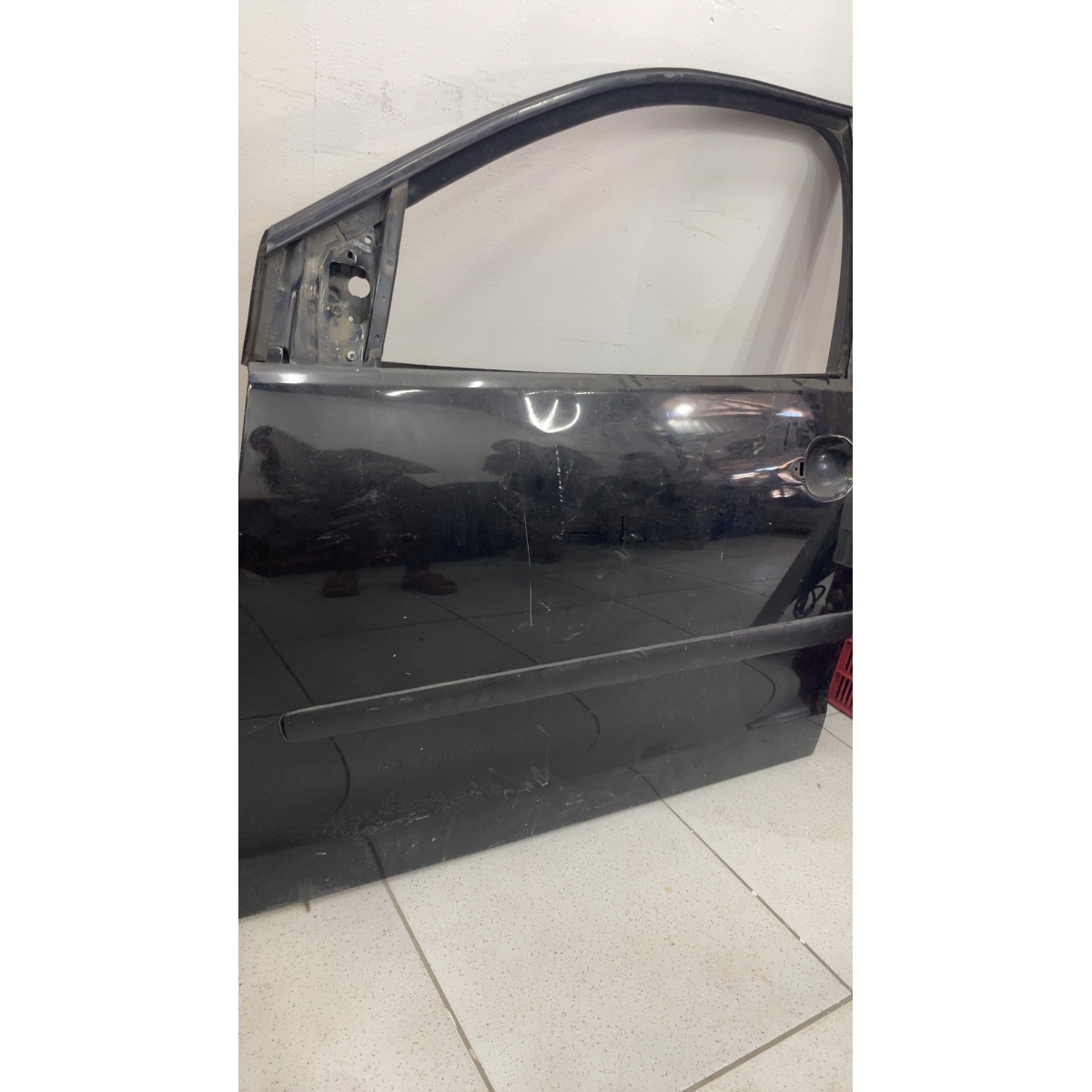Porta Dianteira Esquerda Polo  Sedan 2005 Dianteira Esquerda Preto - Imagem 3