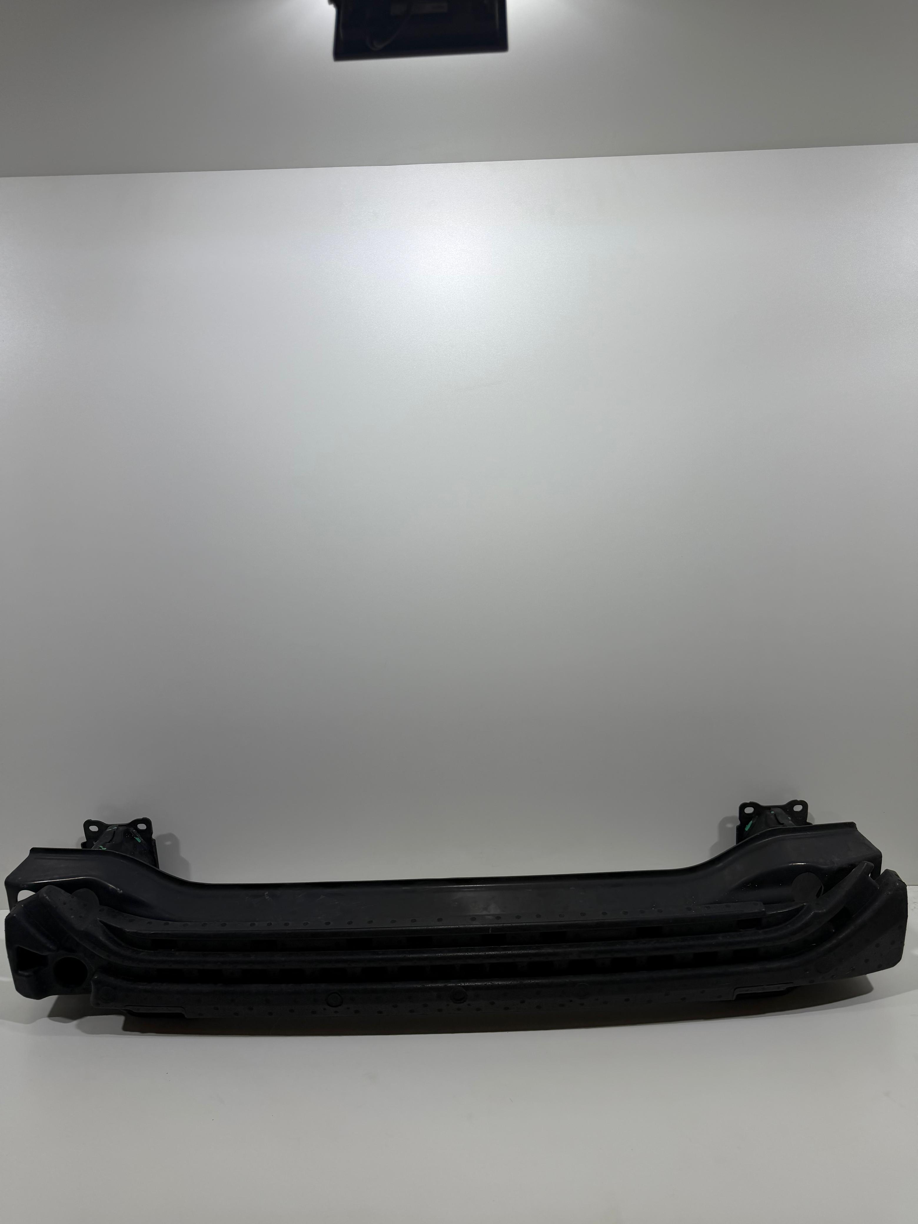 Alma Parachoque Tras. Completa Volkswagen Taos - Imagem 1