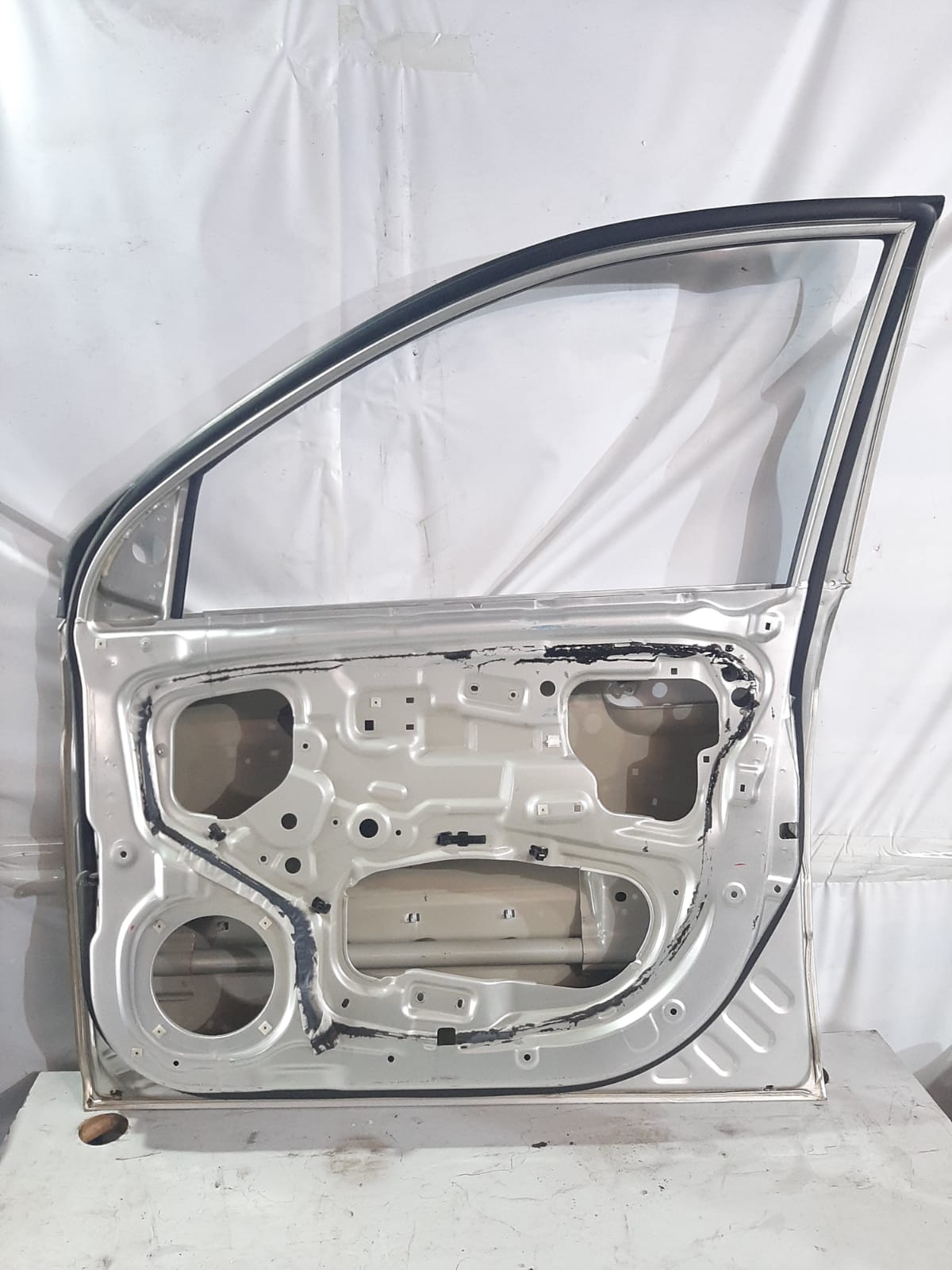 PORTA DIANTEIRA  PICANTO LADO DIREITO (PRATA) - Imagem 4