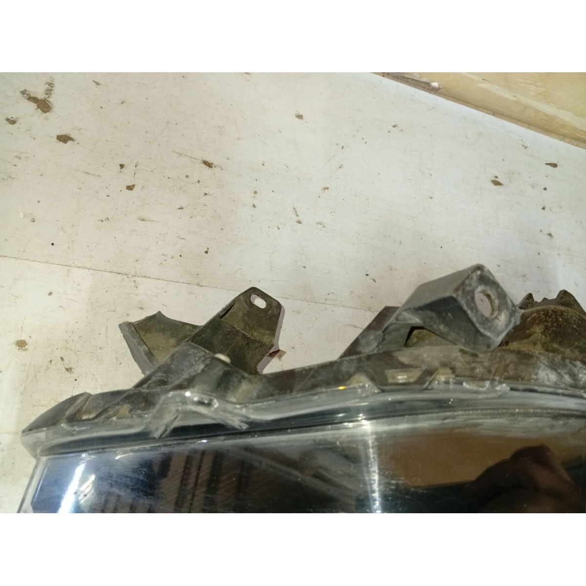 Farol Le Mitsubishi Eclipse Cross 2019 A 2022 Com Avaria - Imagem 2