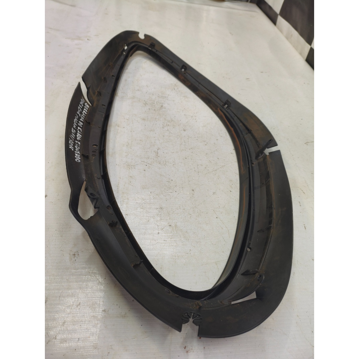 Borracha Farol Esq Porsche Macan 14 A 18 7600120199 - Imagem 4