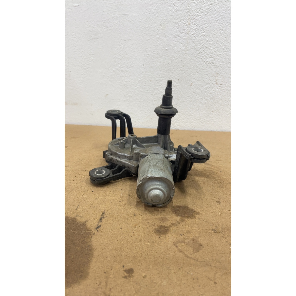Motor Limpador Traseiro Chevrolet Agile 2010 A 2014 - Imagem 2