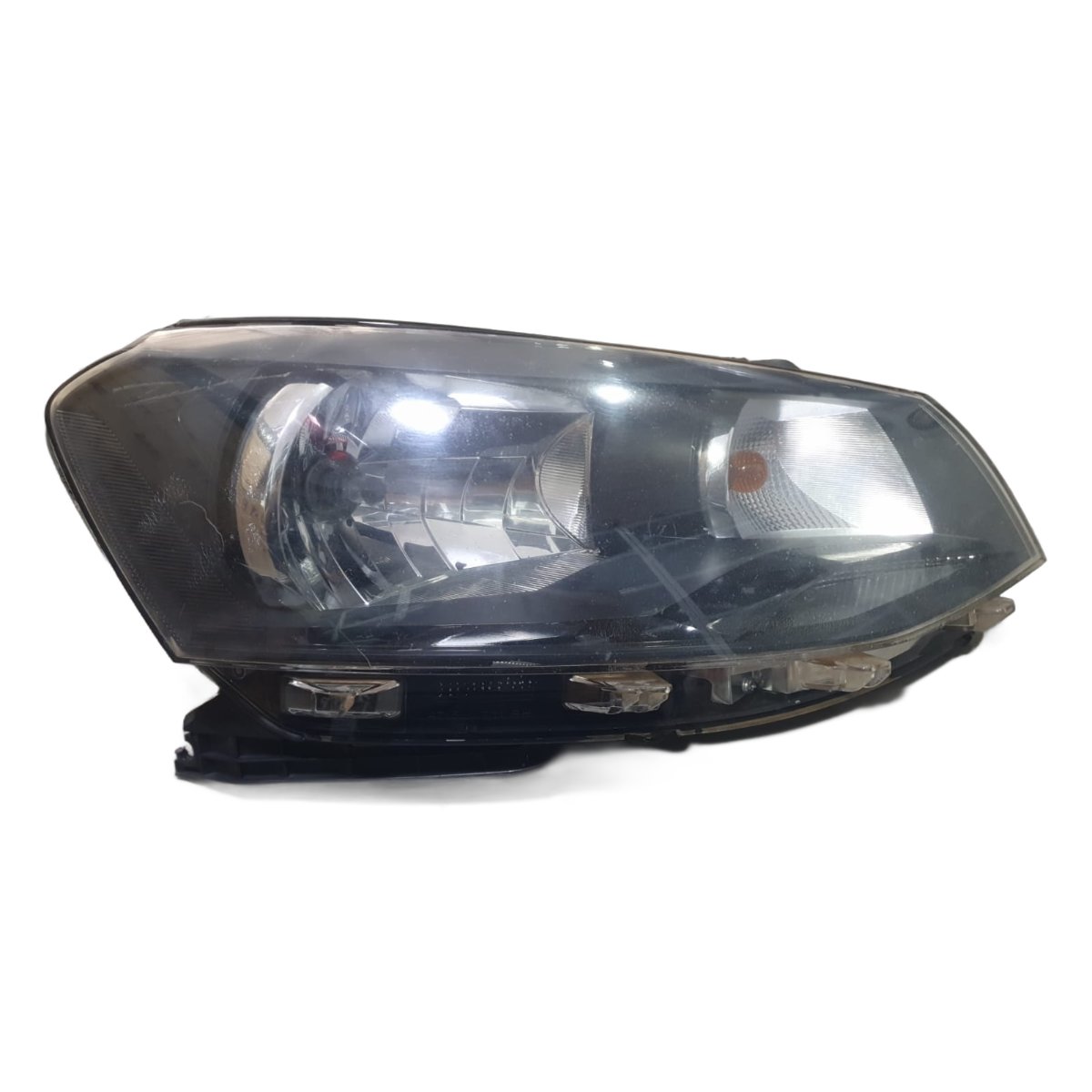 Farol Dianteiro Lado Direito Vw Gol G6 2013 2016 Tem Detalhe Direito/passageiro